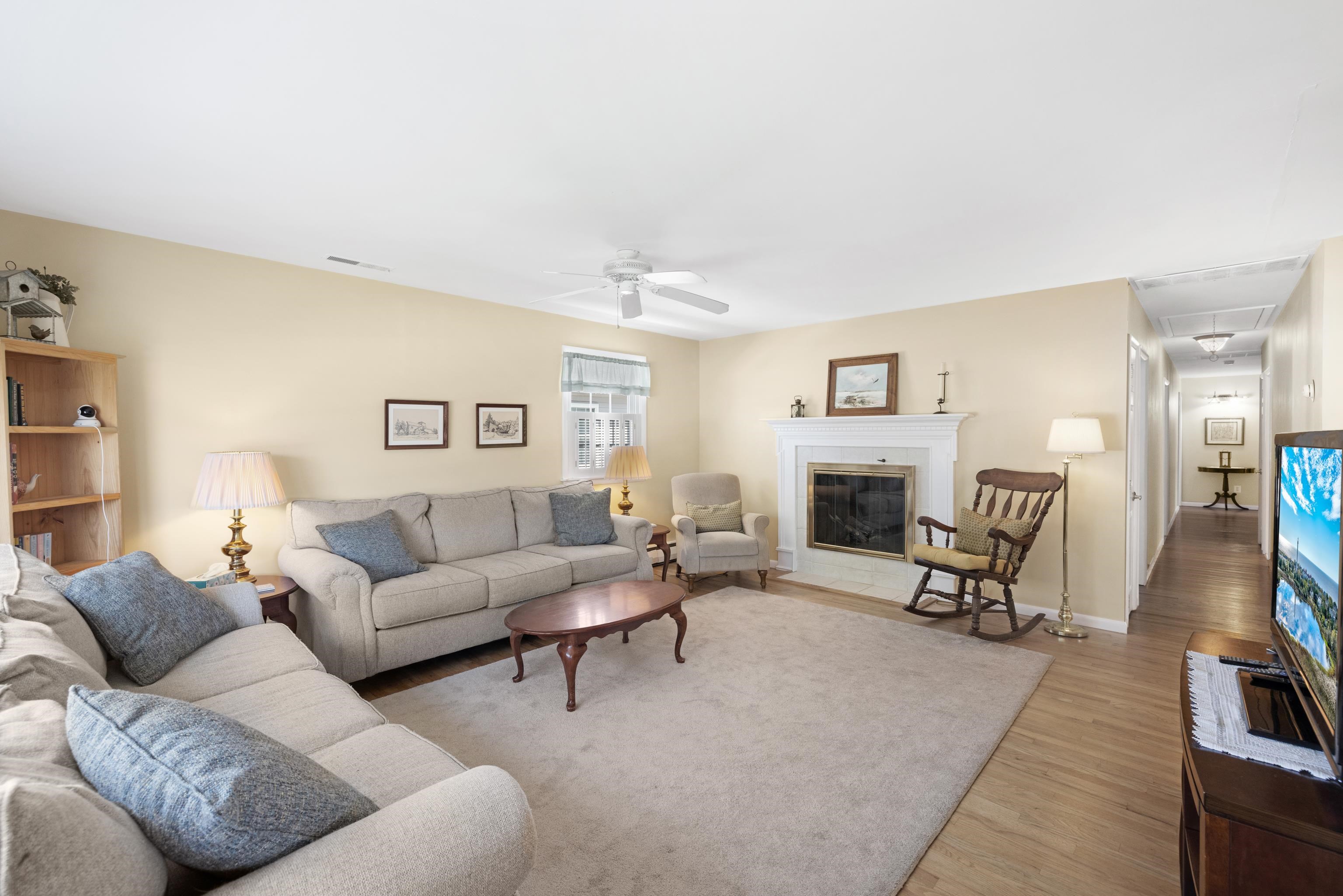 115 E Topeka Avenue