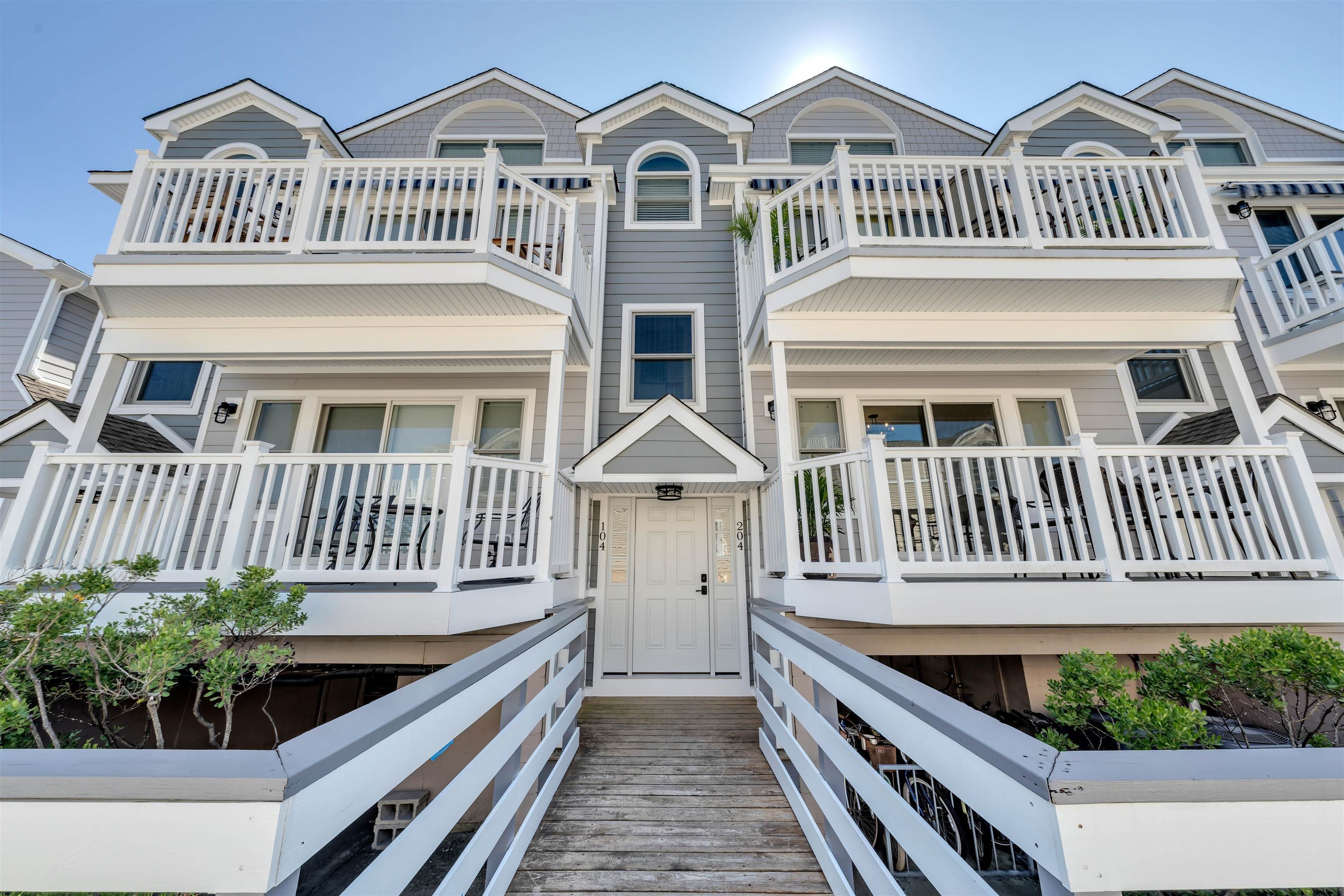 1520 Yacht Avenue - Cape May