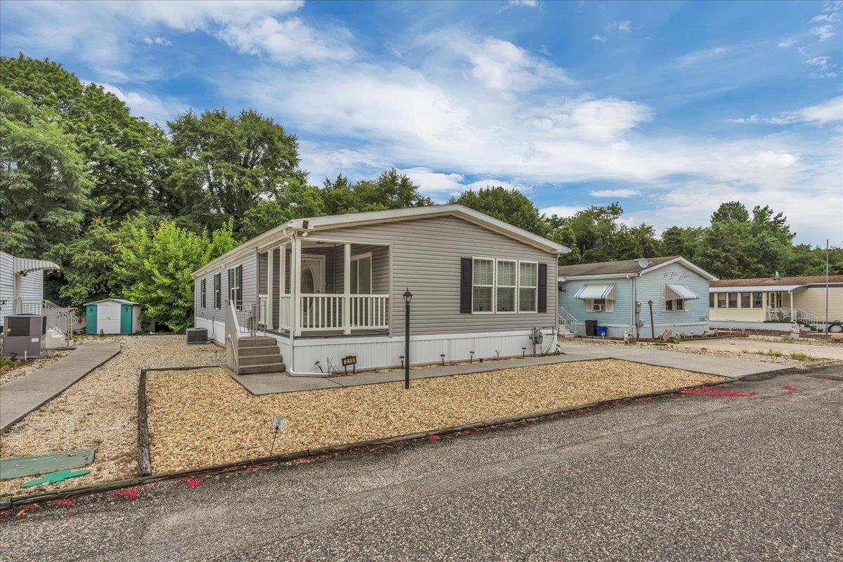 1402 S Route 9 - Cape May Court House