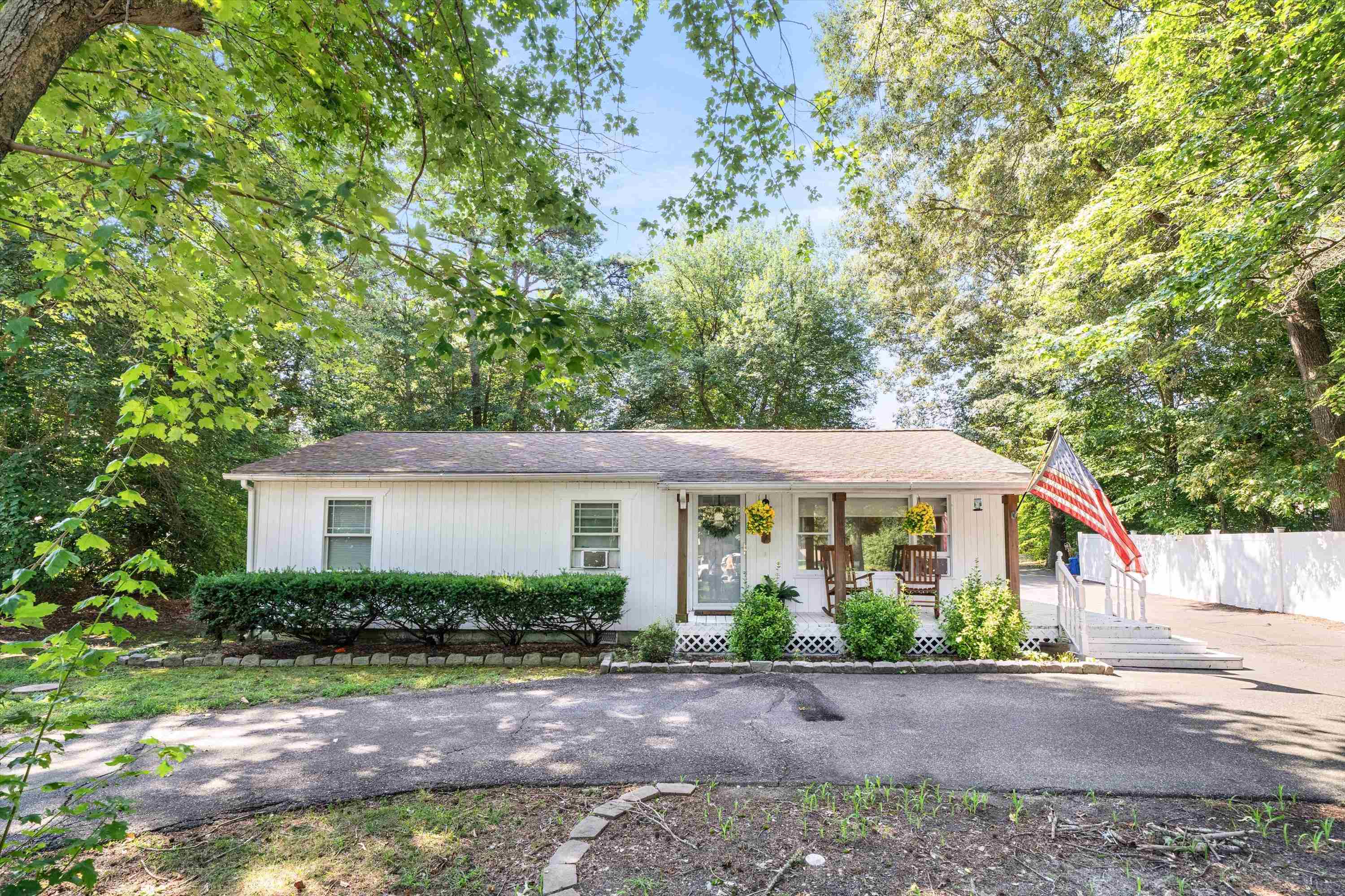 17 Dennis Creek Drive