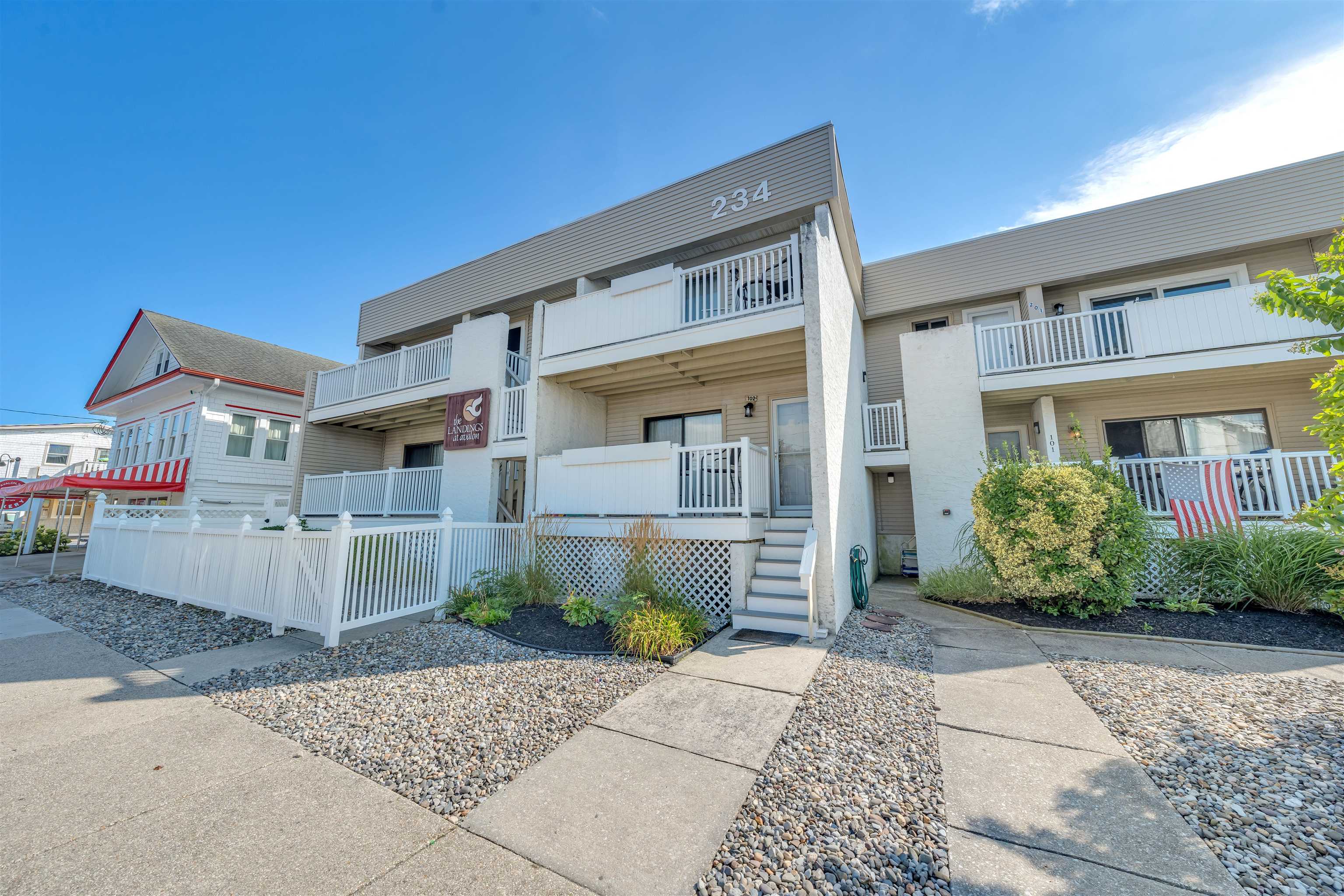 234 21st Street - Avalon