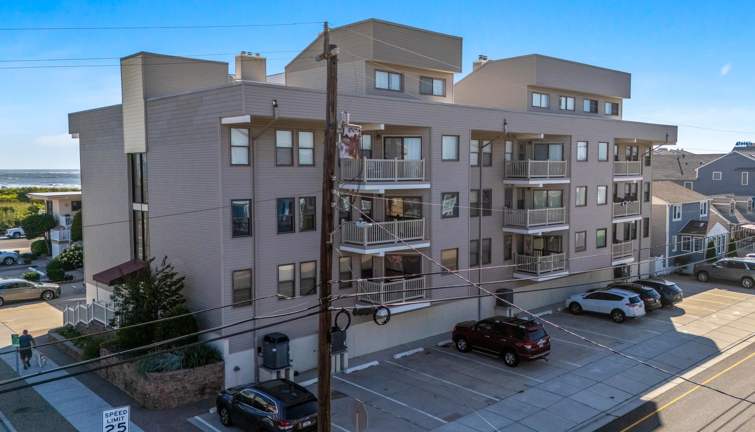 215 Surf Avenue - North Wildwood
