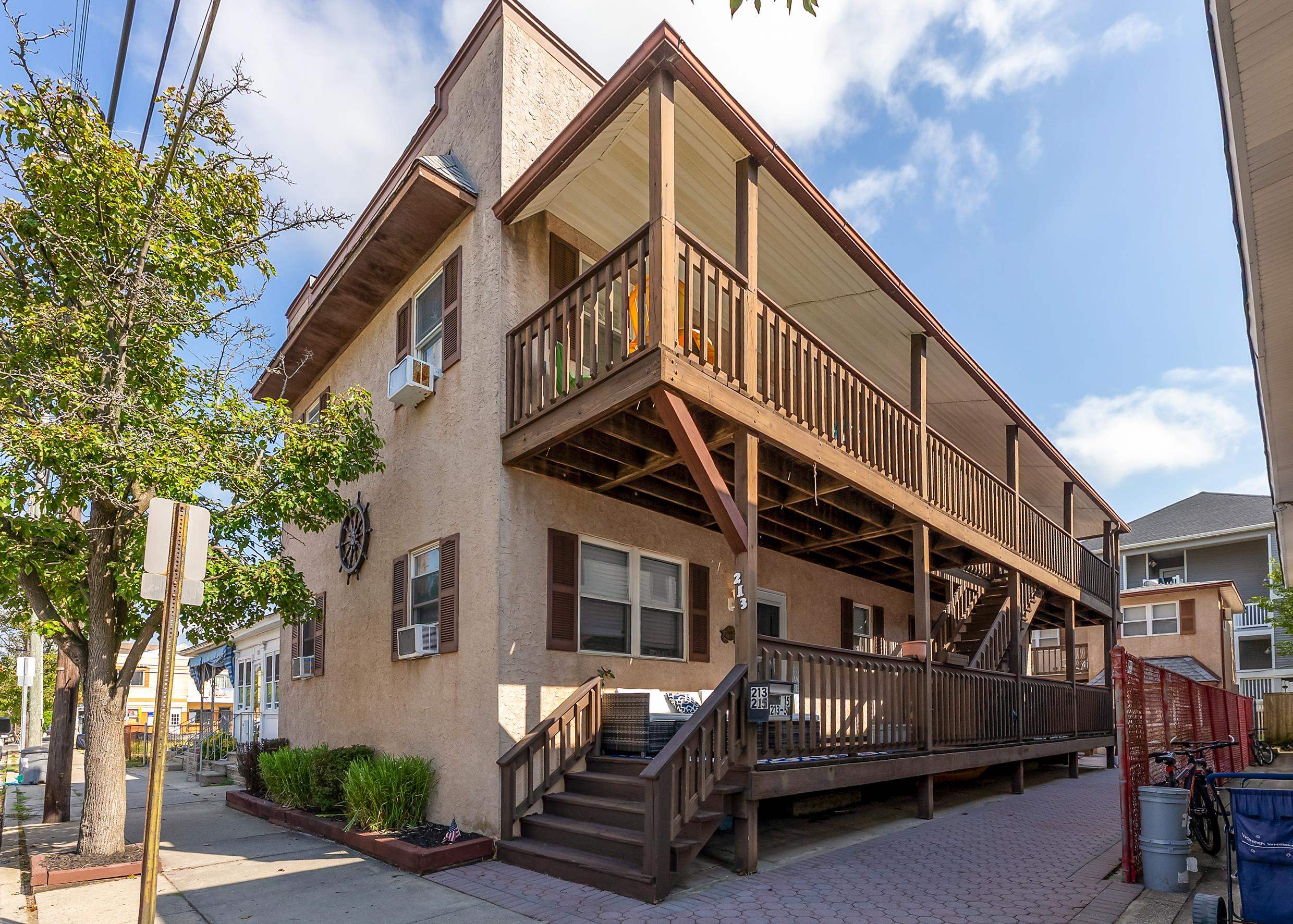 213 E Baker Avenue - Wildwood