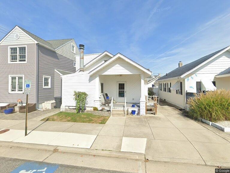 219 N Vendome Avenue - Margate