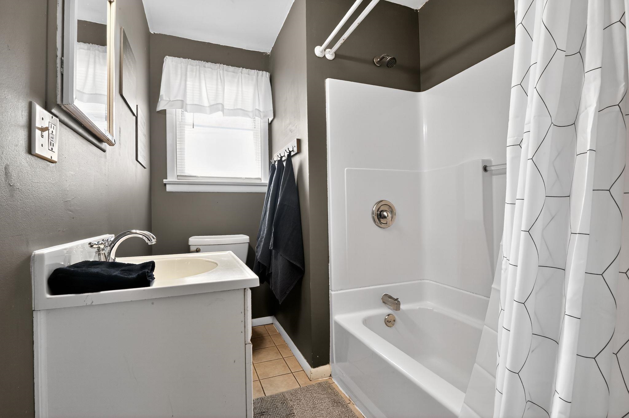 301 Roosevelt Boulevard