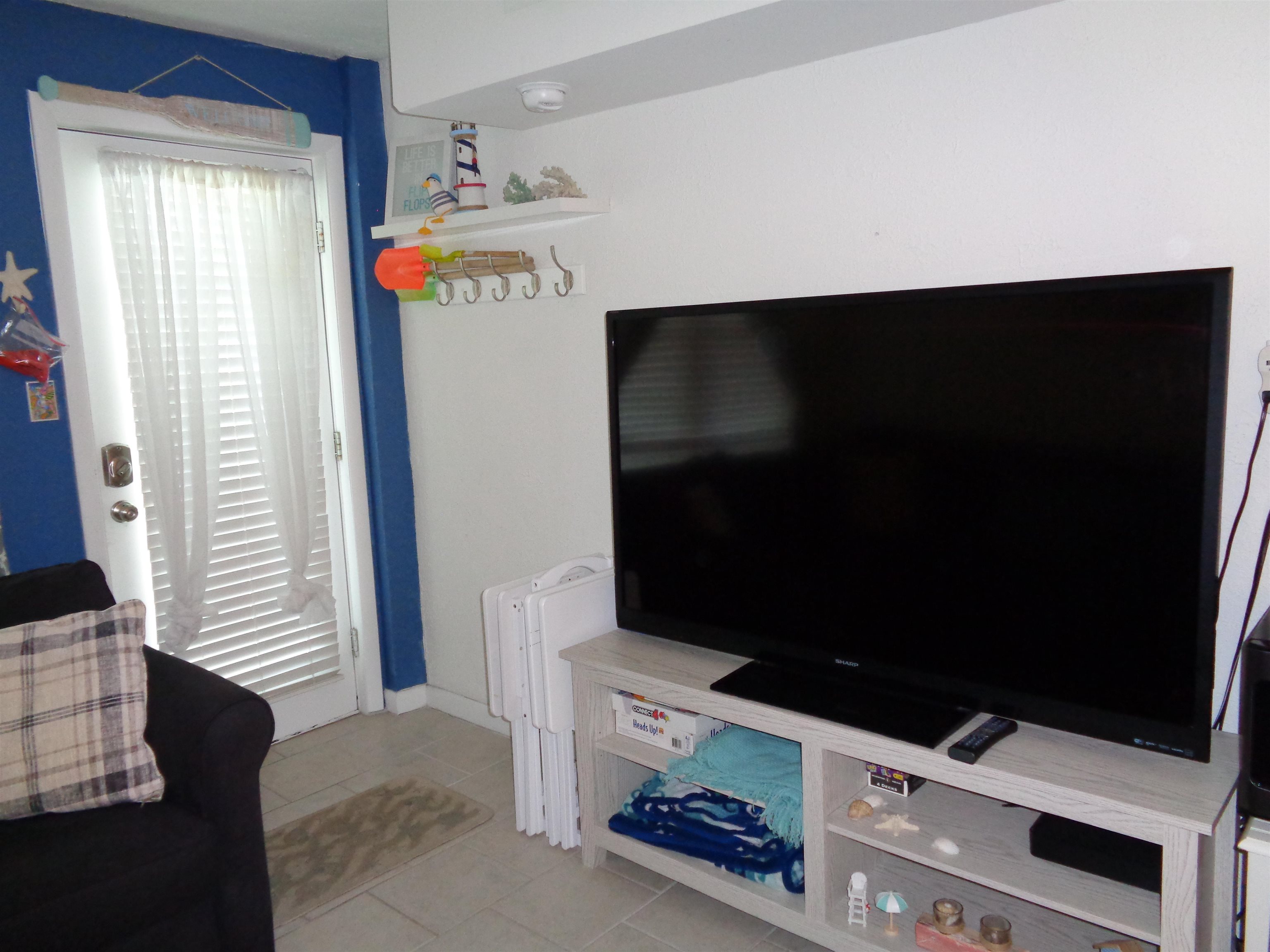  - Picture 5