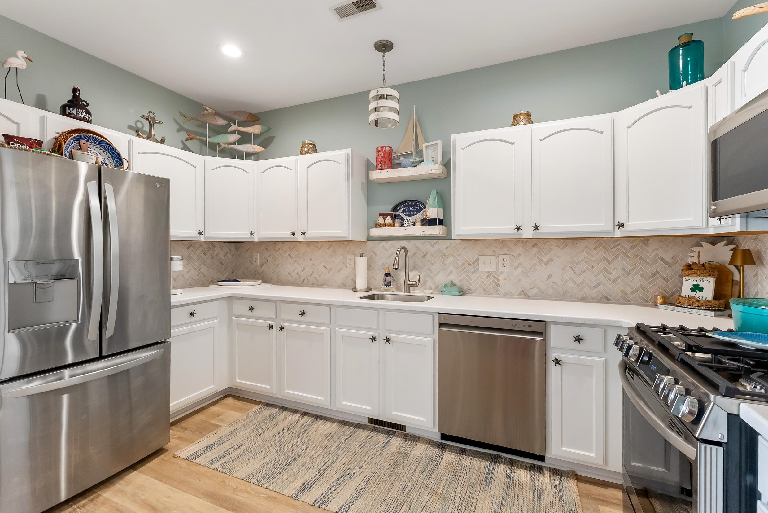 311 E Wildwood Avenue - Picture 31