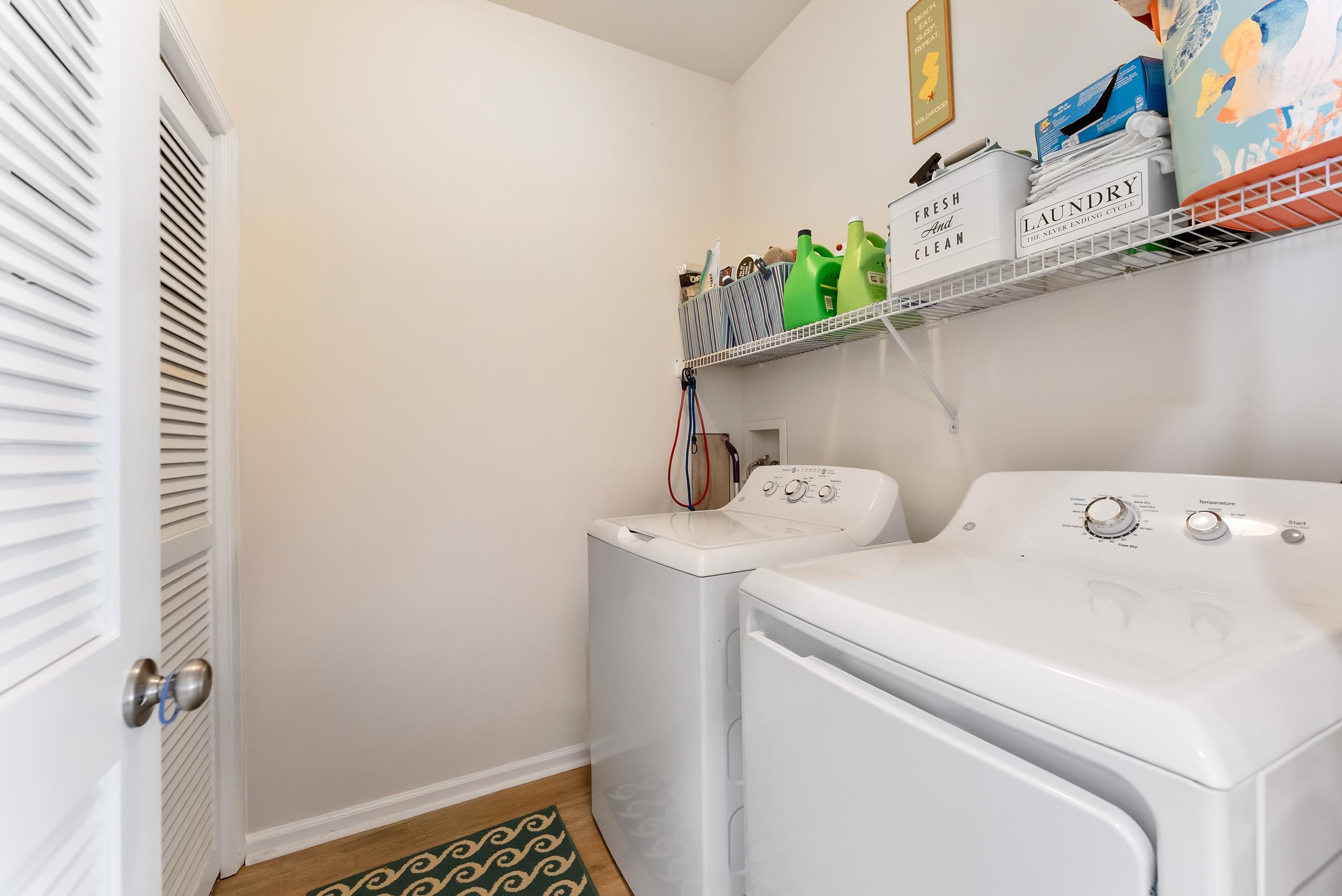 311 E Wildwood Avenue - Picture 43
