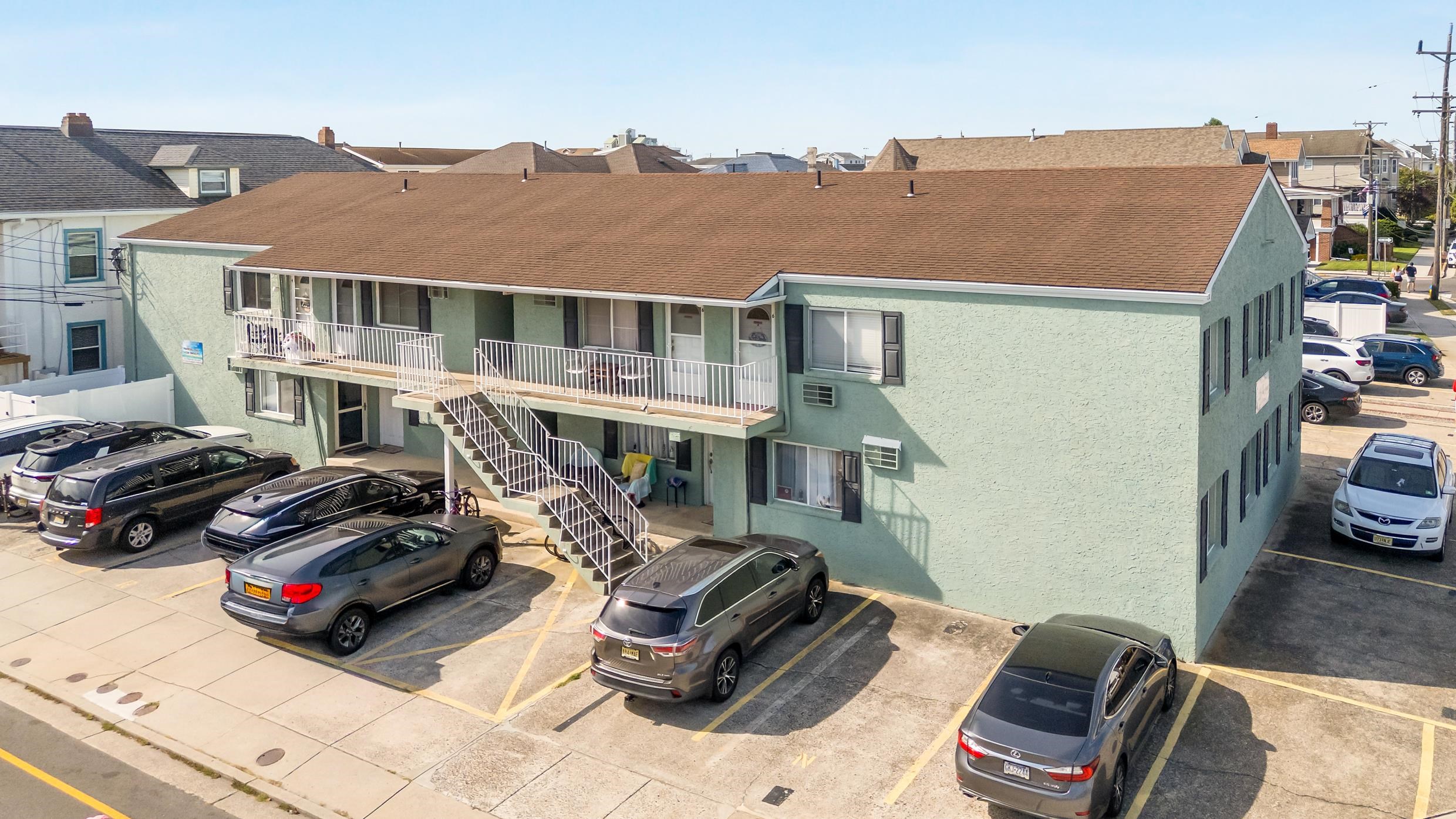 5407 Pacific Avenue