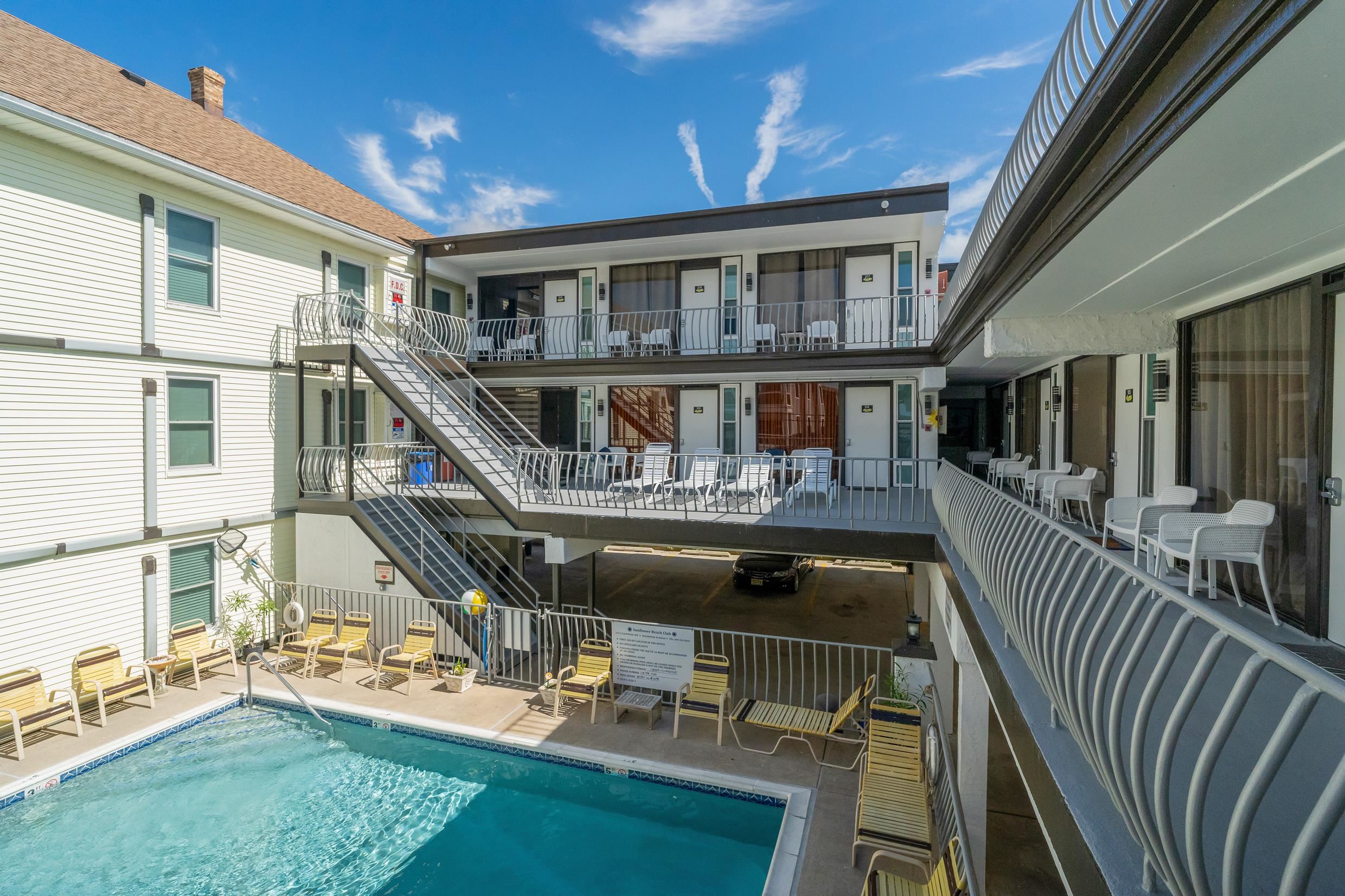 313 E Glenwood Avenue - Wildwood