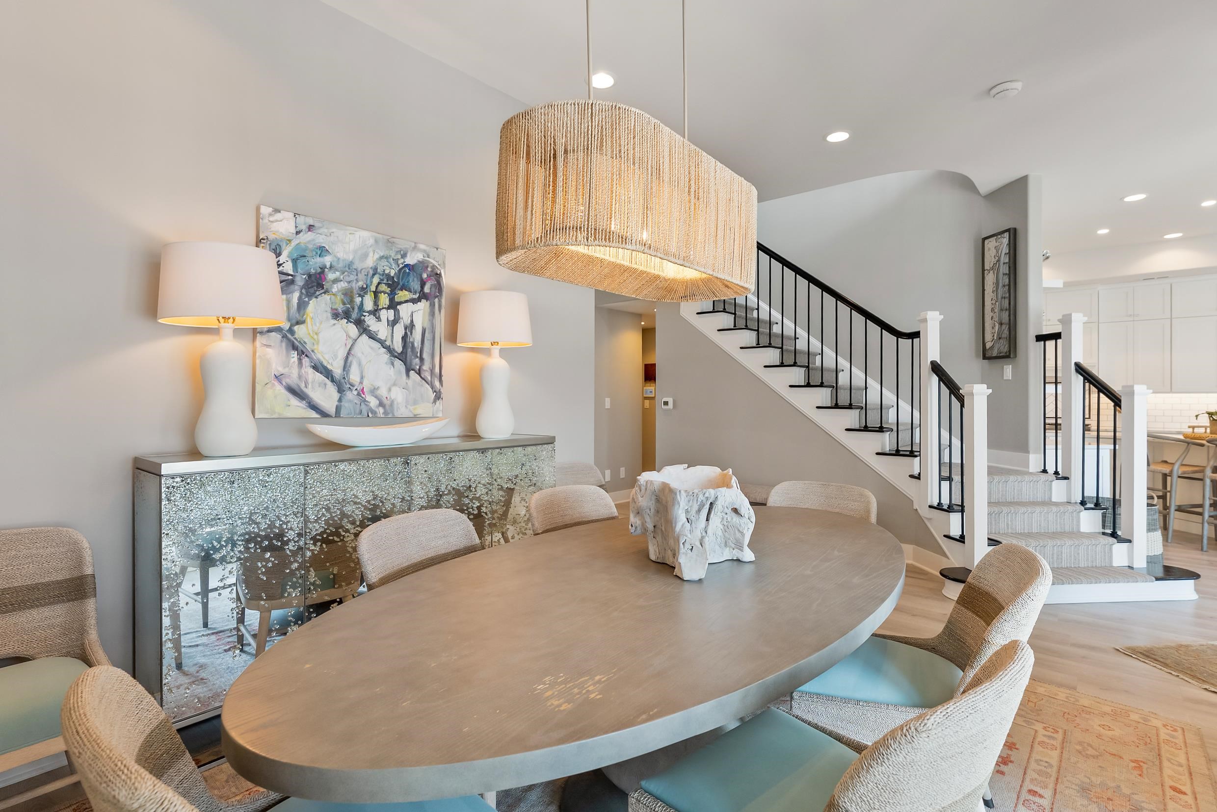 2019 Glenwood Drive