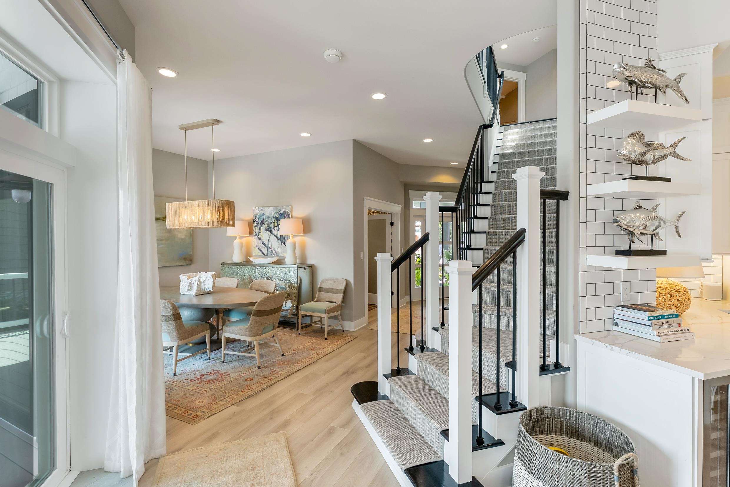 2019 Glenwood Drive