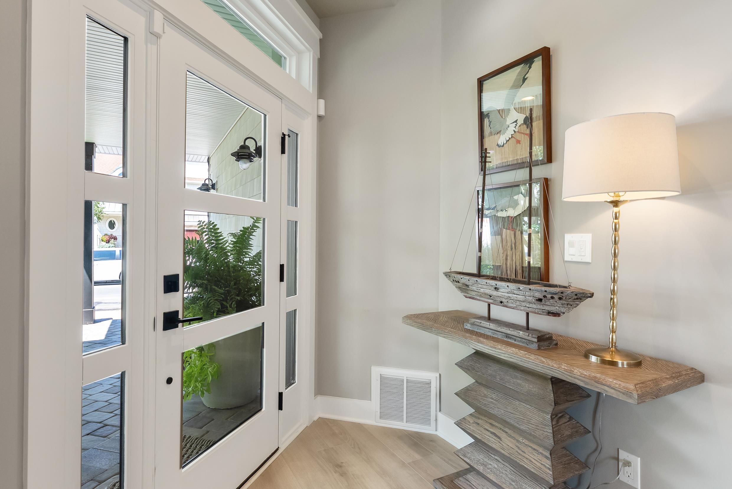 2019 Glenwood Drive