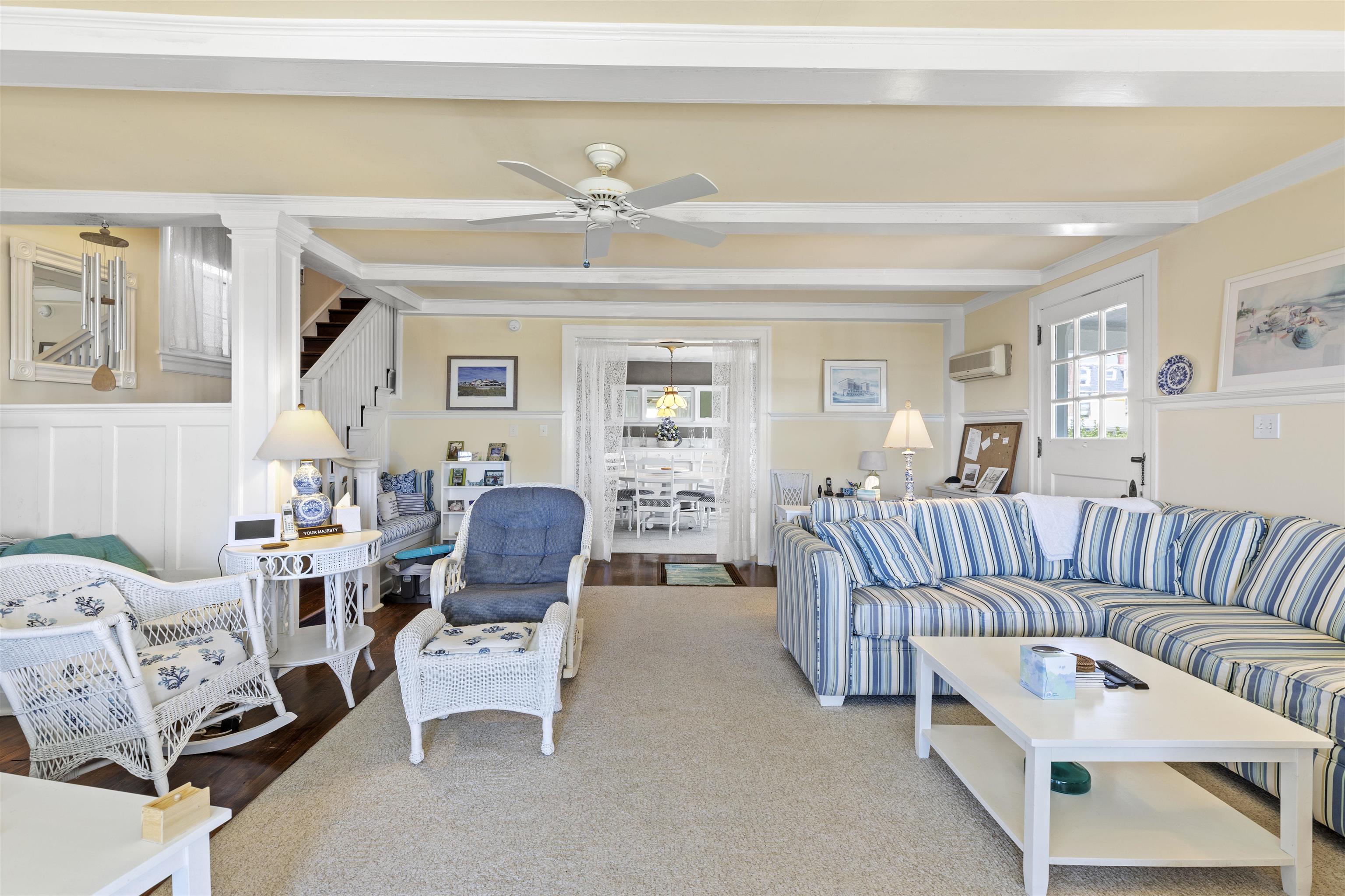 937 Beach Avenue