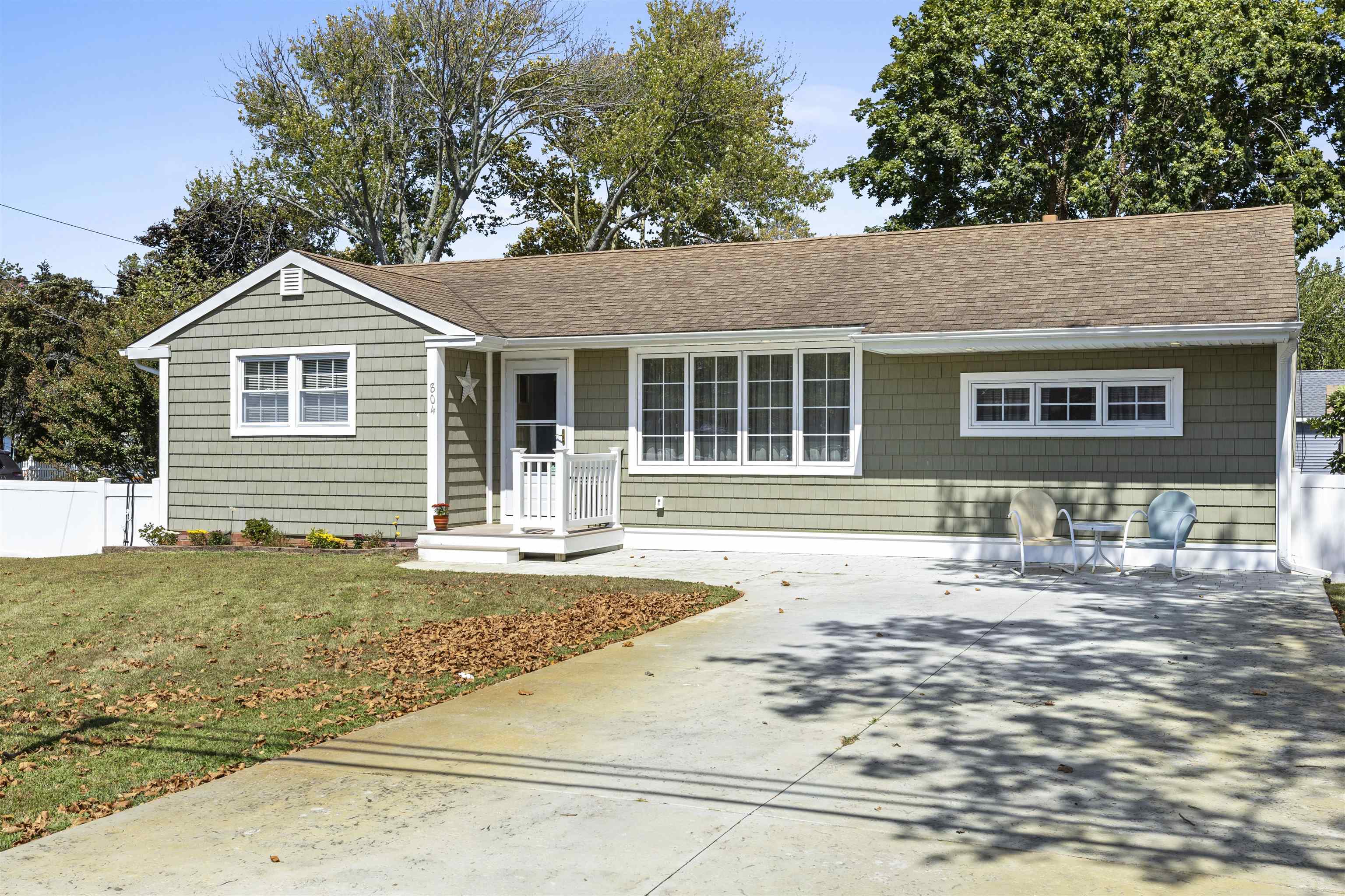  804 Millman Boulevard - Del Haven