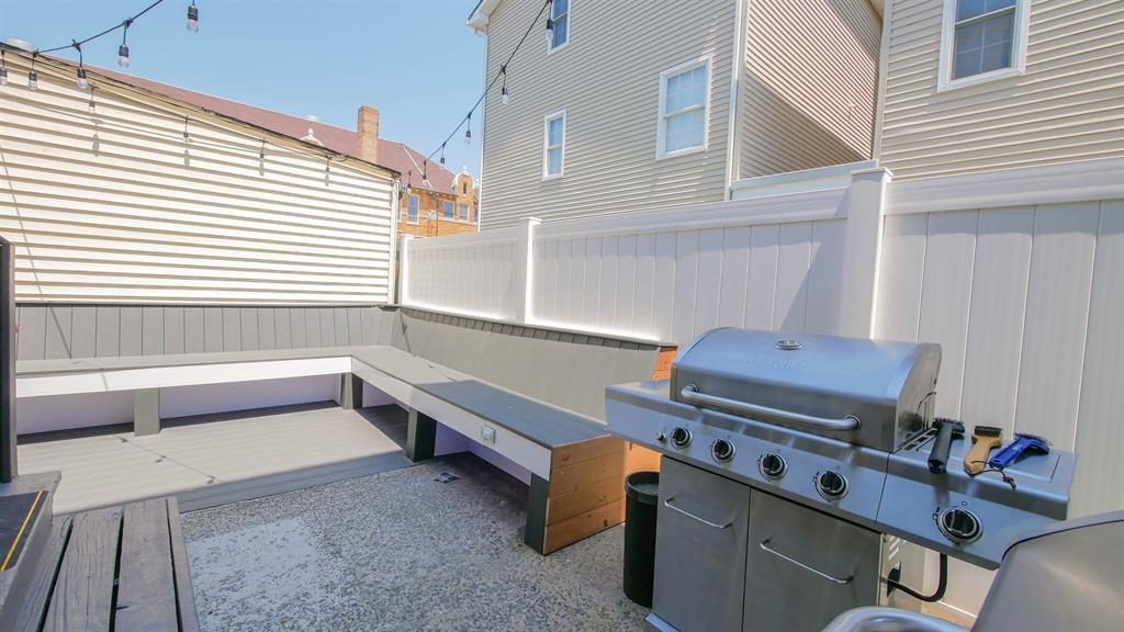 313 E Glenwood Avenue