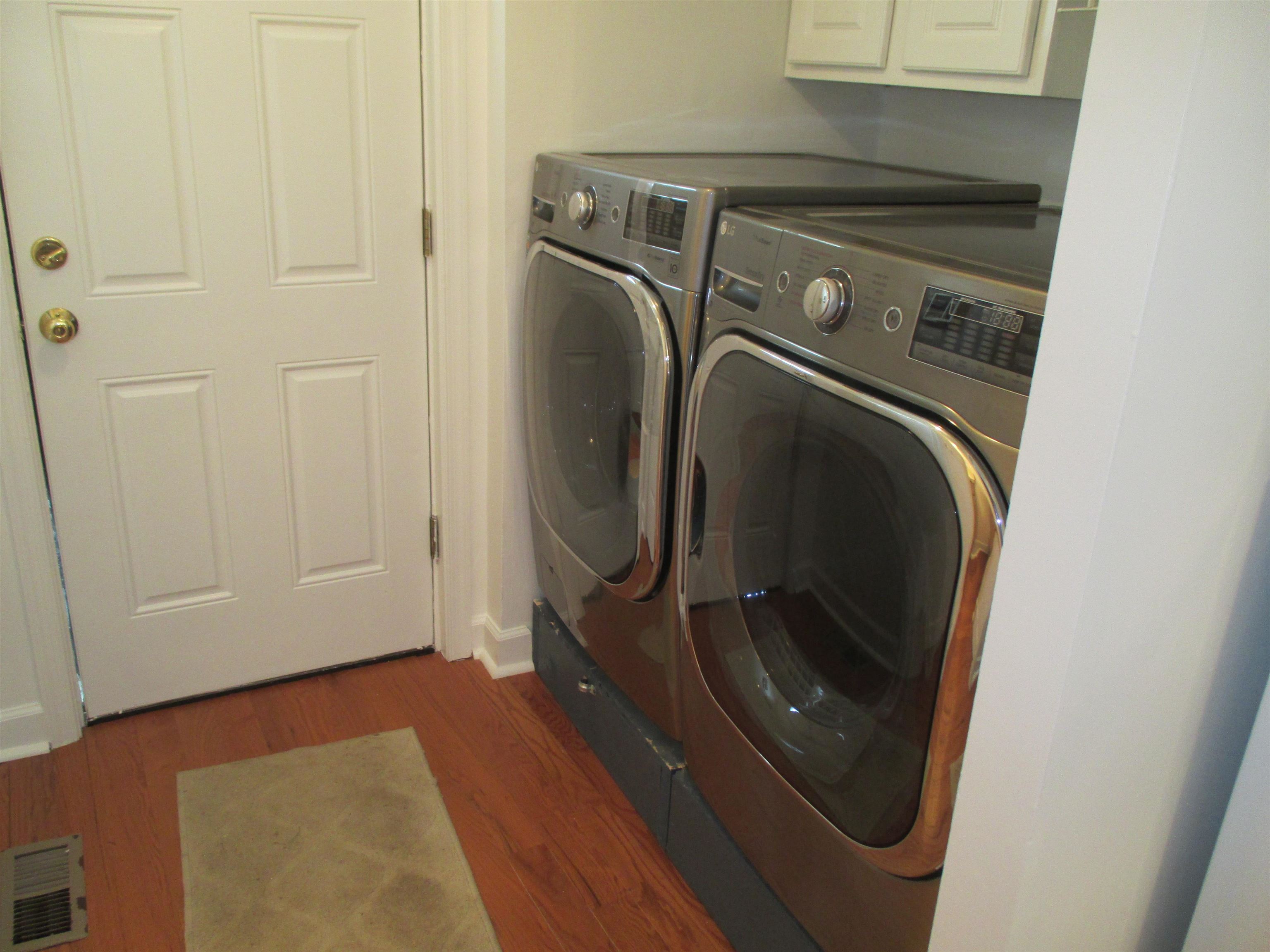 11 Country Village Drive - Picture 18