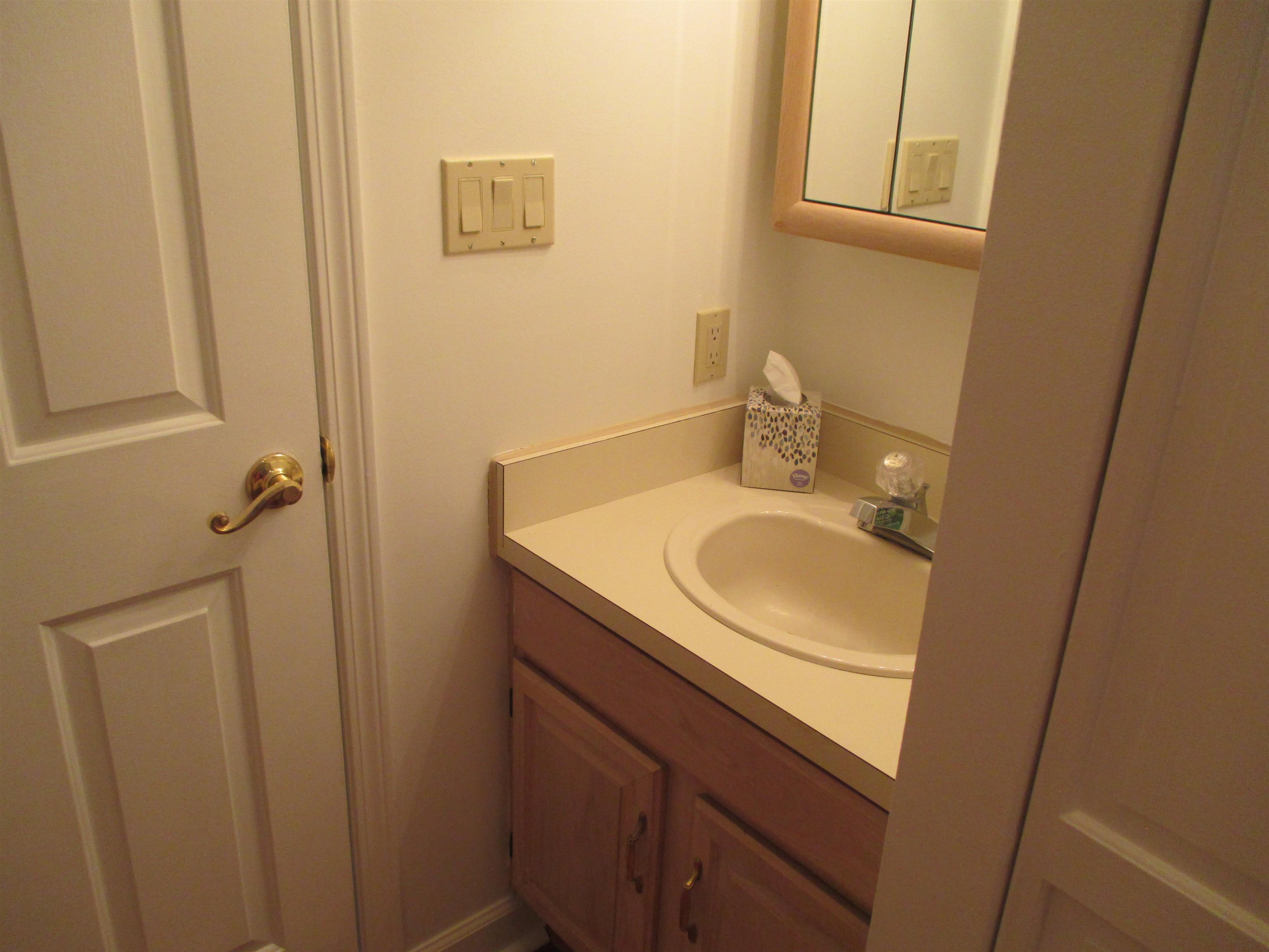 11 Country Village Drive - Picture 19