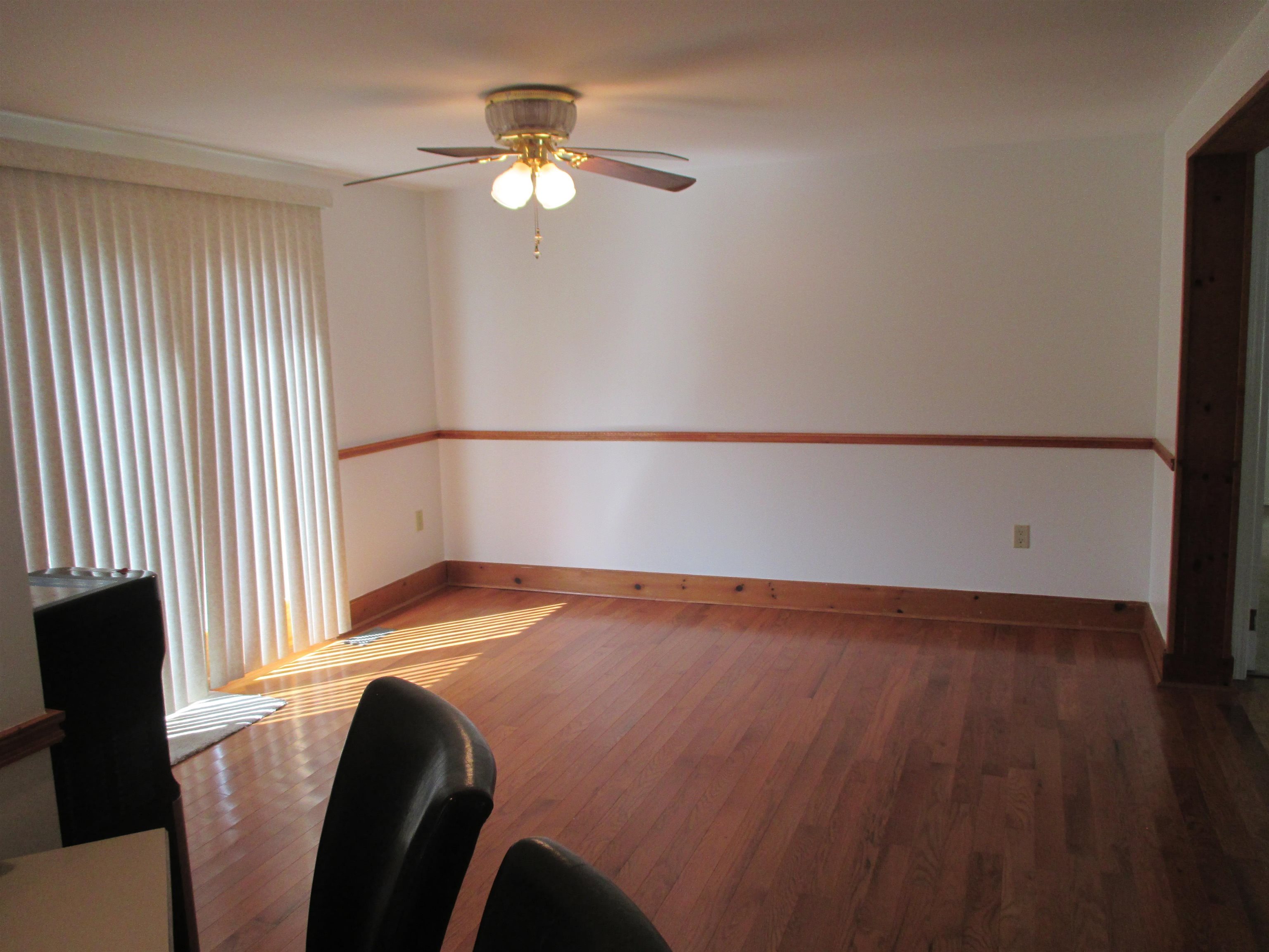11 Country Village Drive - Picture 6