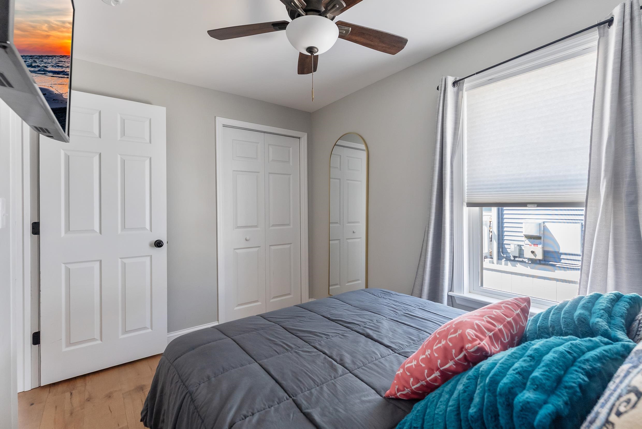 620.5 W Maple Avenue