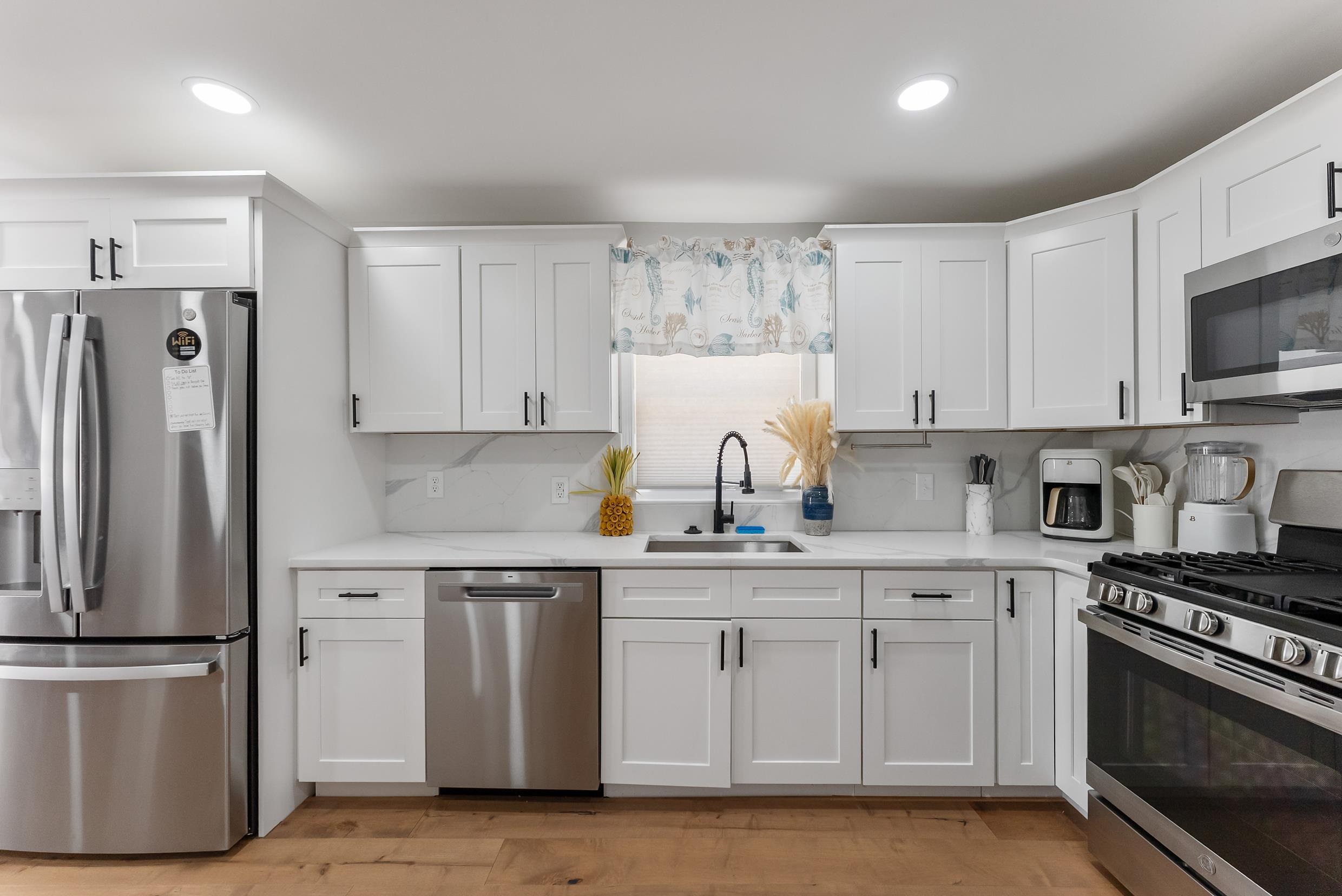 620.5 W Maple Avenue