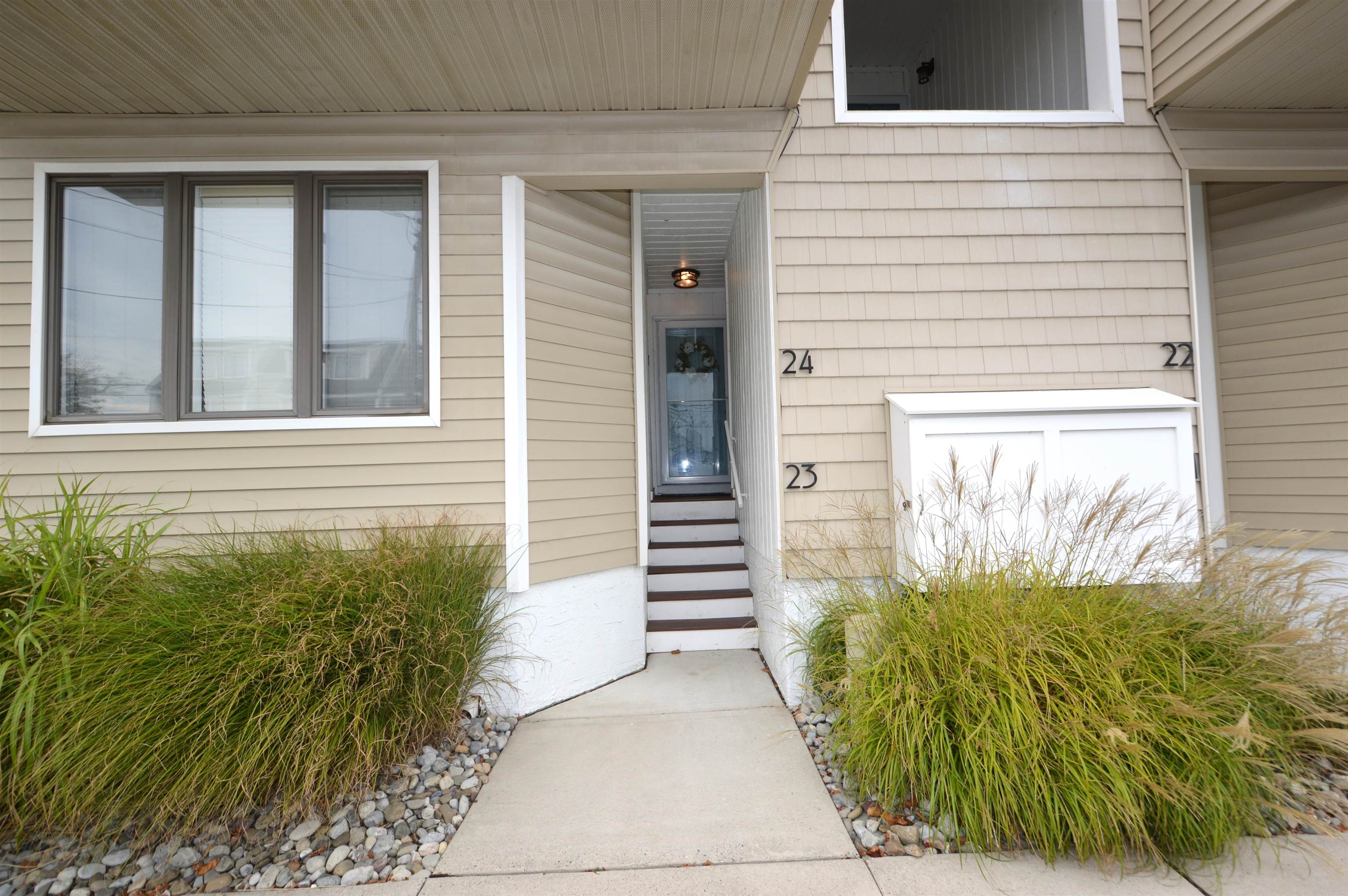  301 80th Street - Avalon