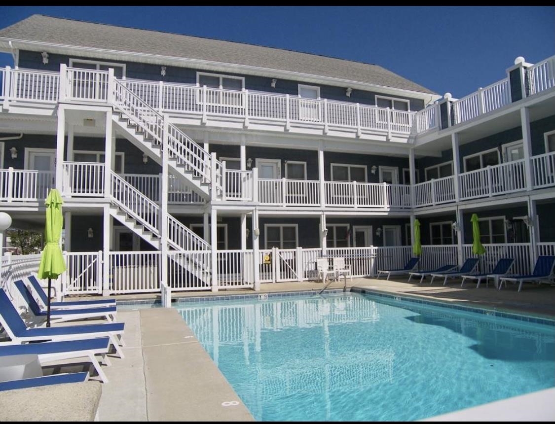 2207 Surf Avenue - Picture 1