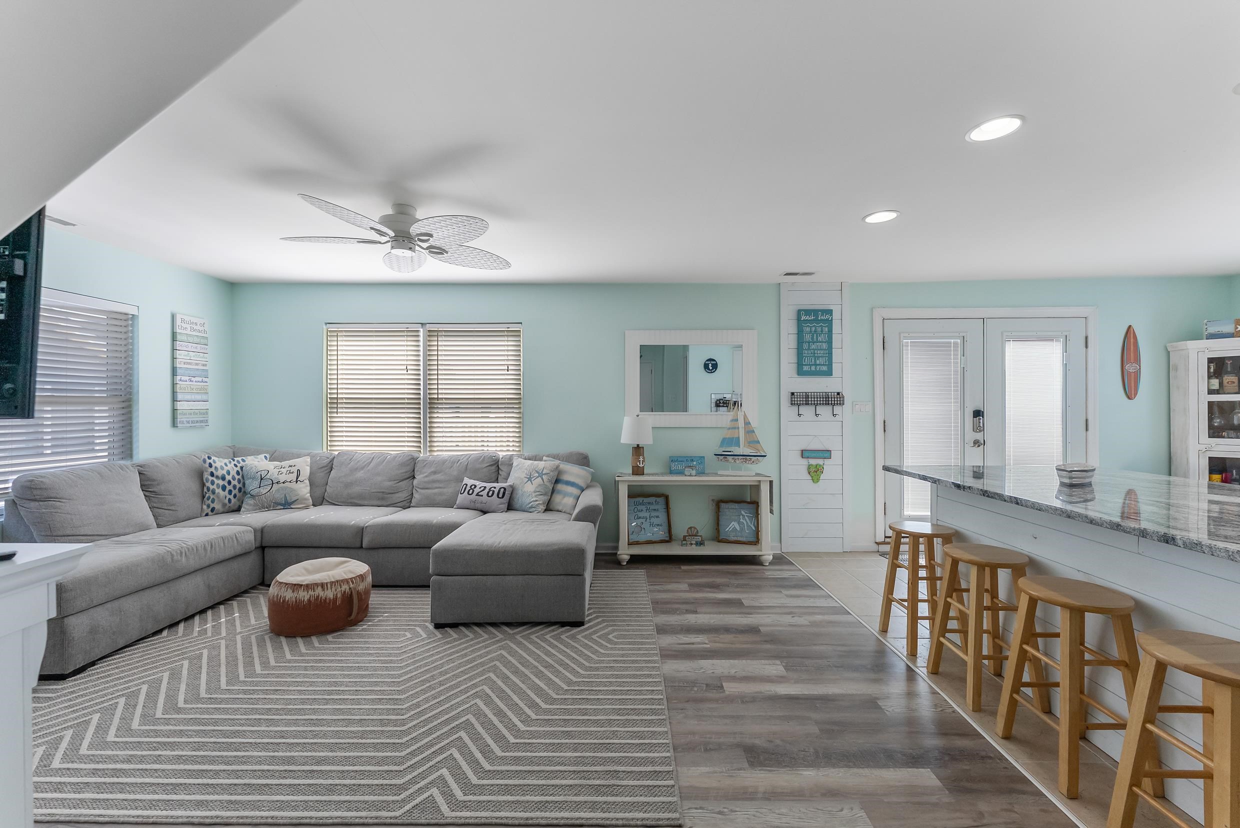 2207 Surf Avenue - Picture 11