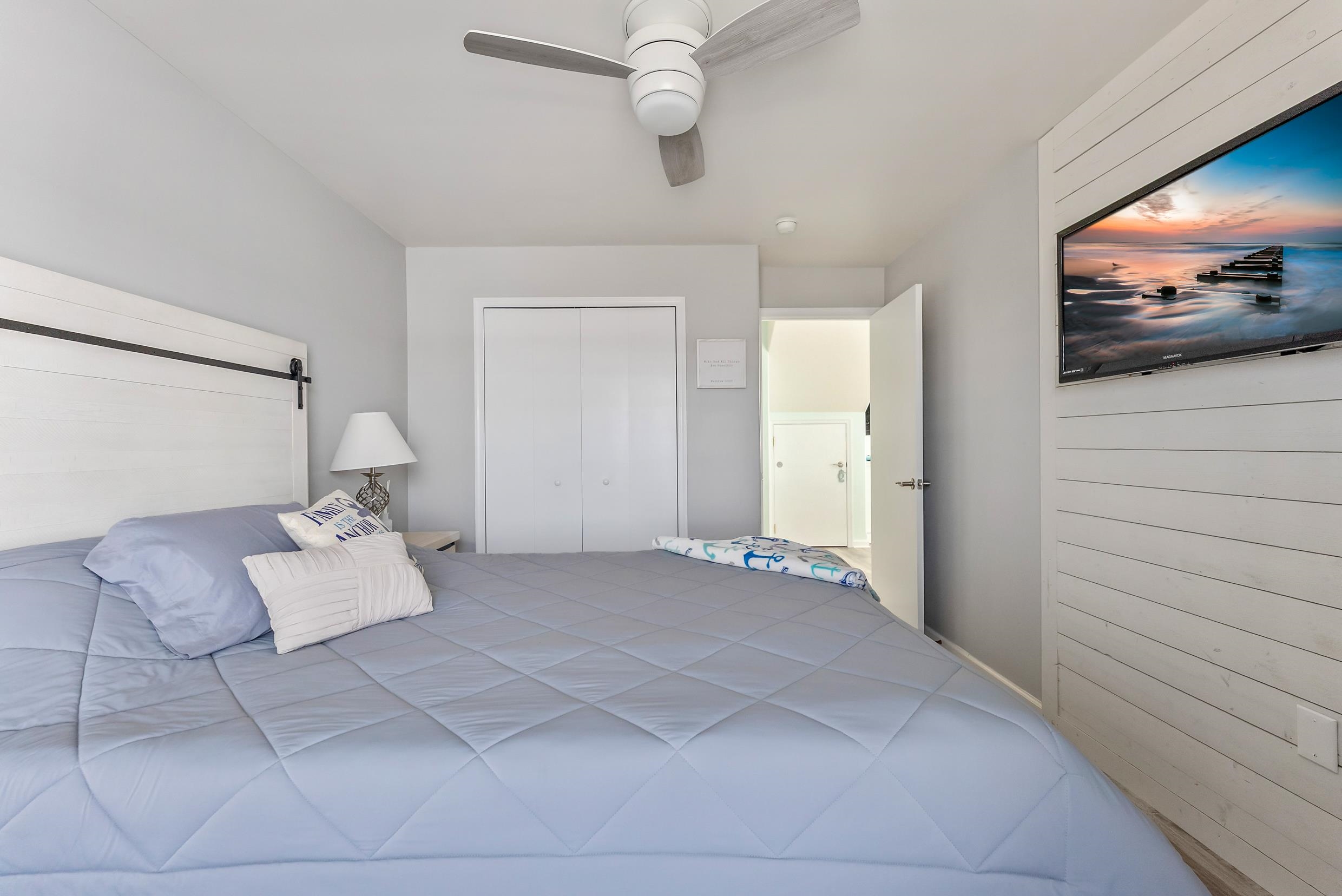 2207 Surf Avenue - Picture 20