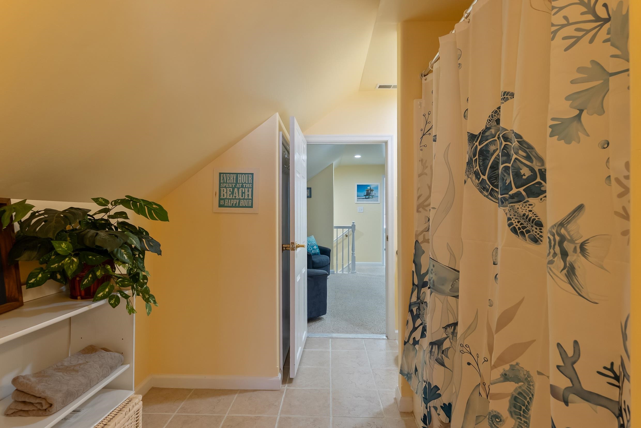 2207 Surf Avenue - Picture 22