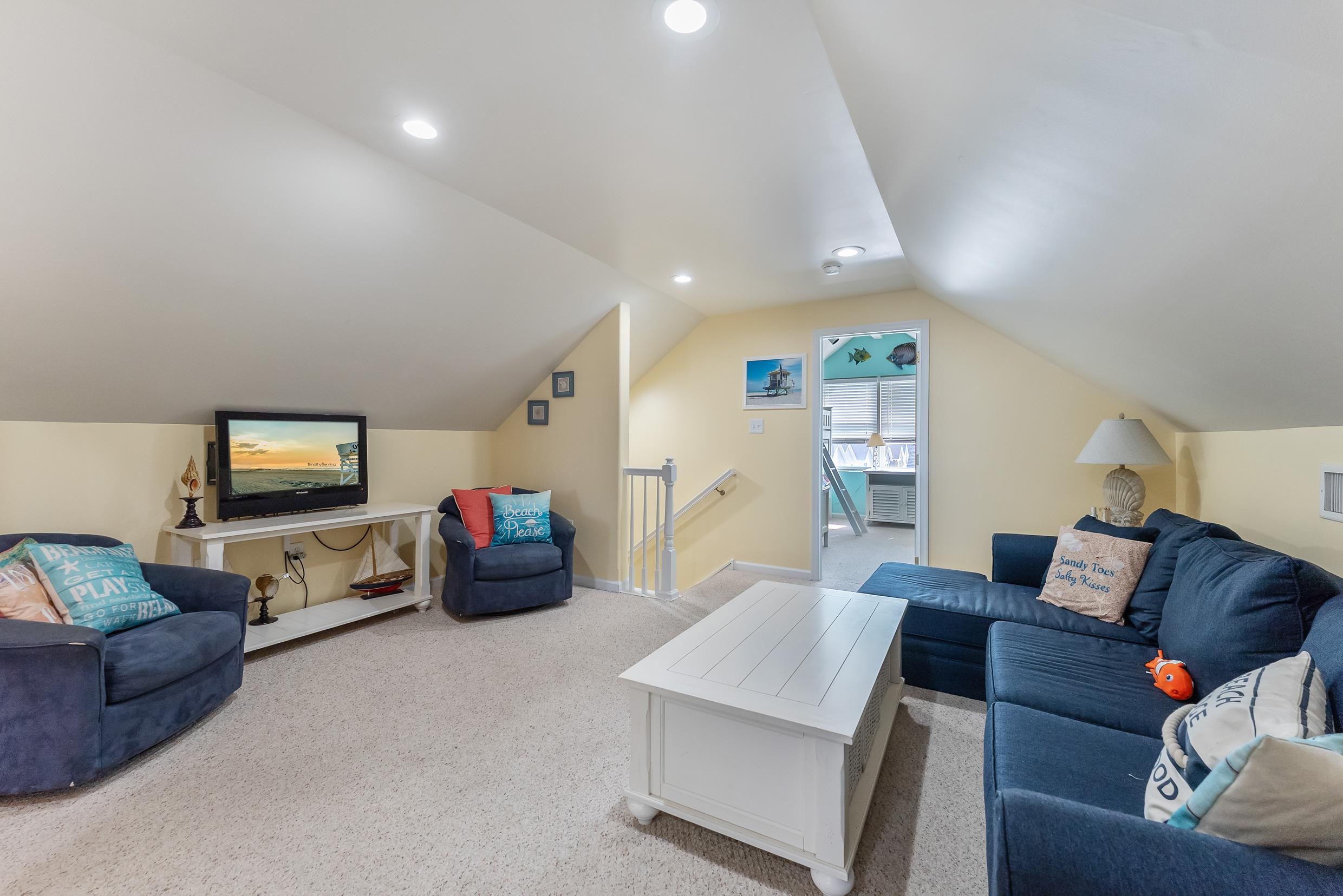 2207 Surf Avenue - Picture 29