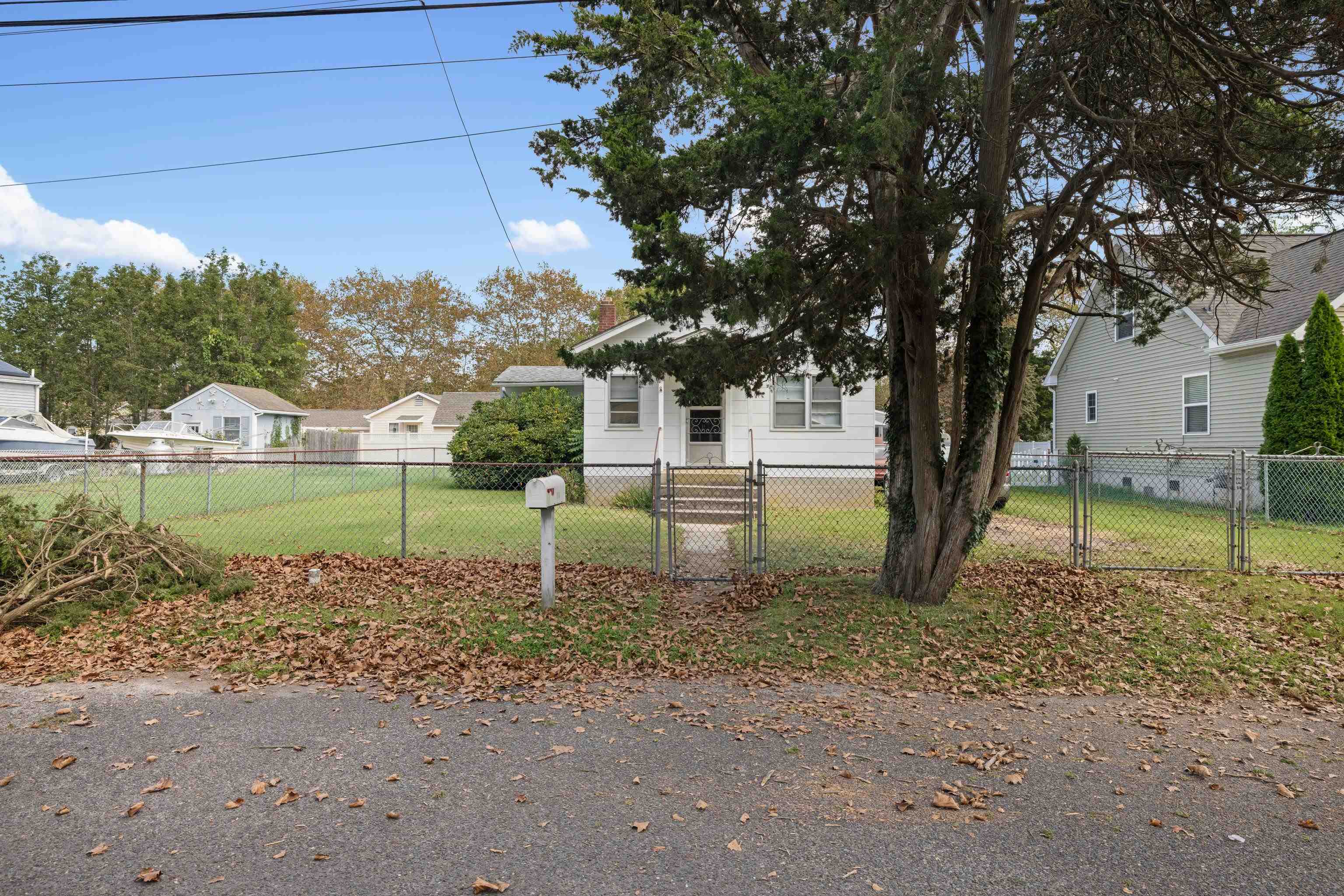 116 Lehigh Avenue