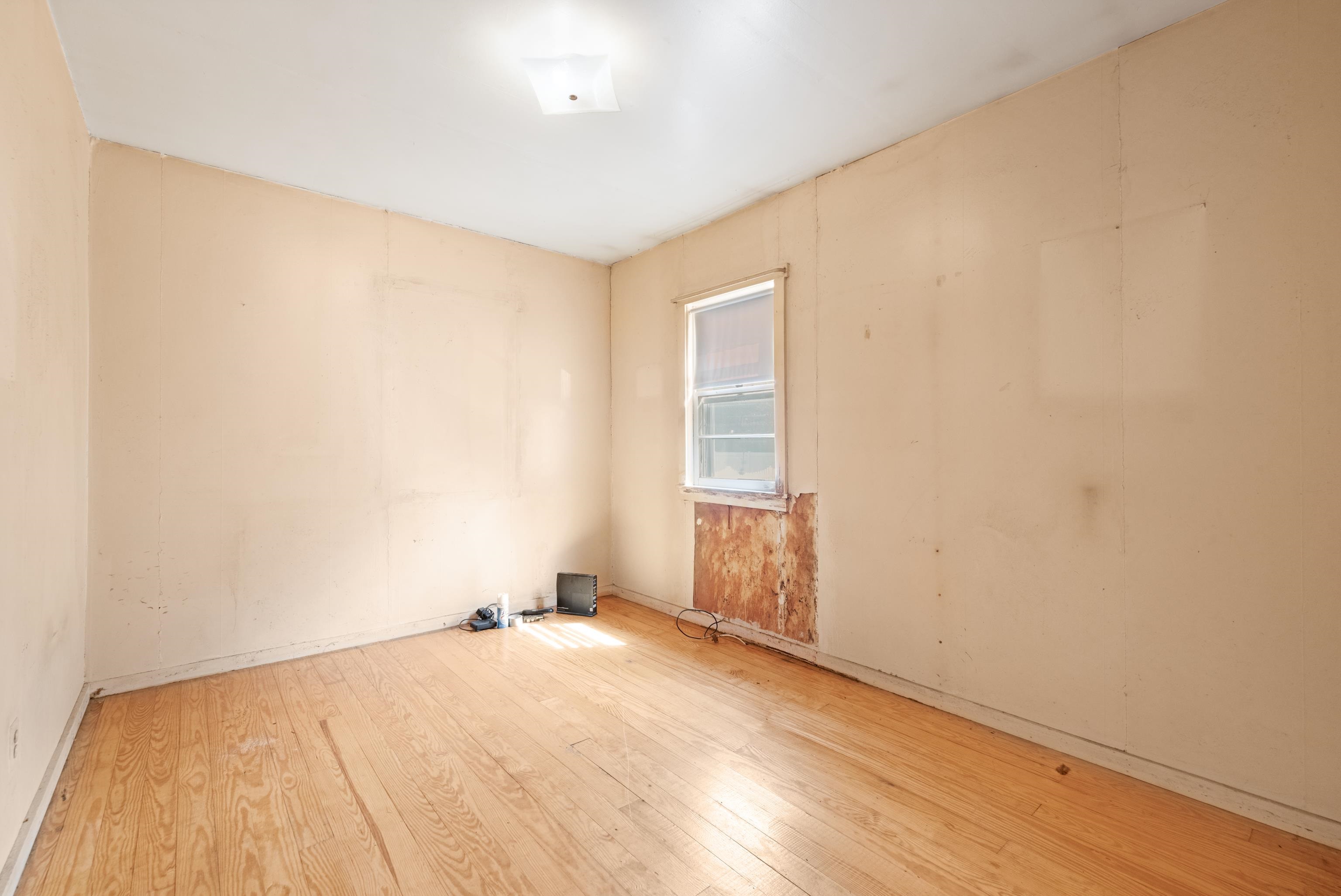 116 Lehigh Avenue
