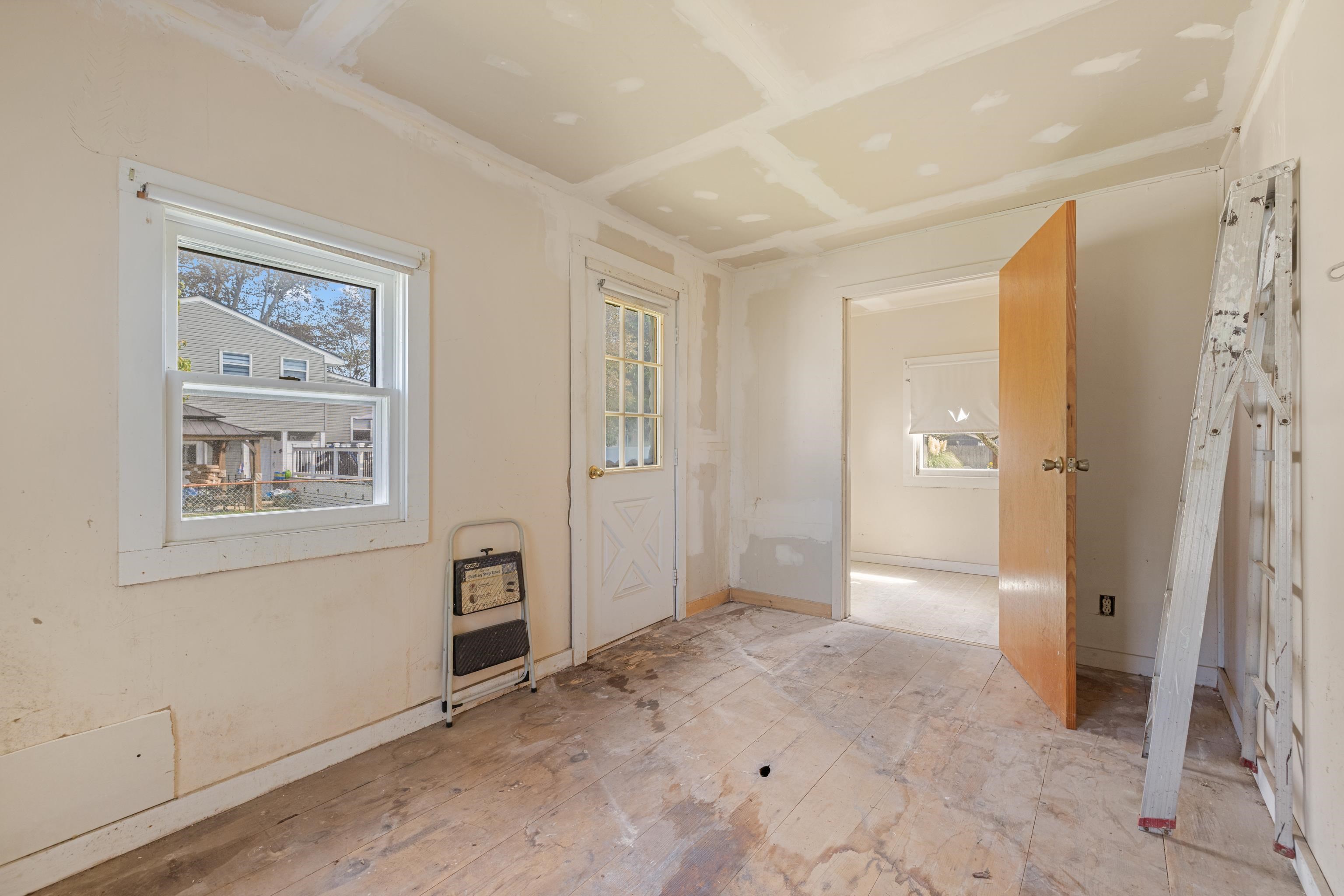 116 Lehigh Avenue