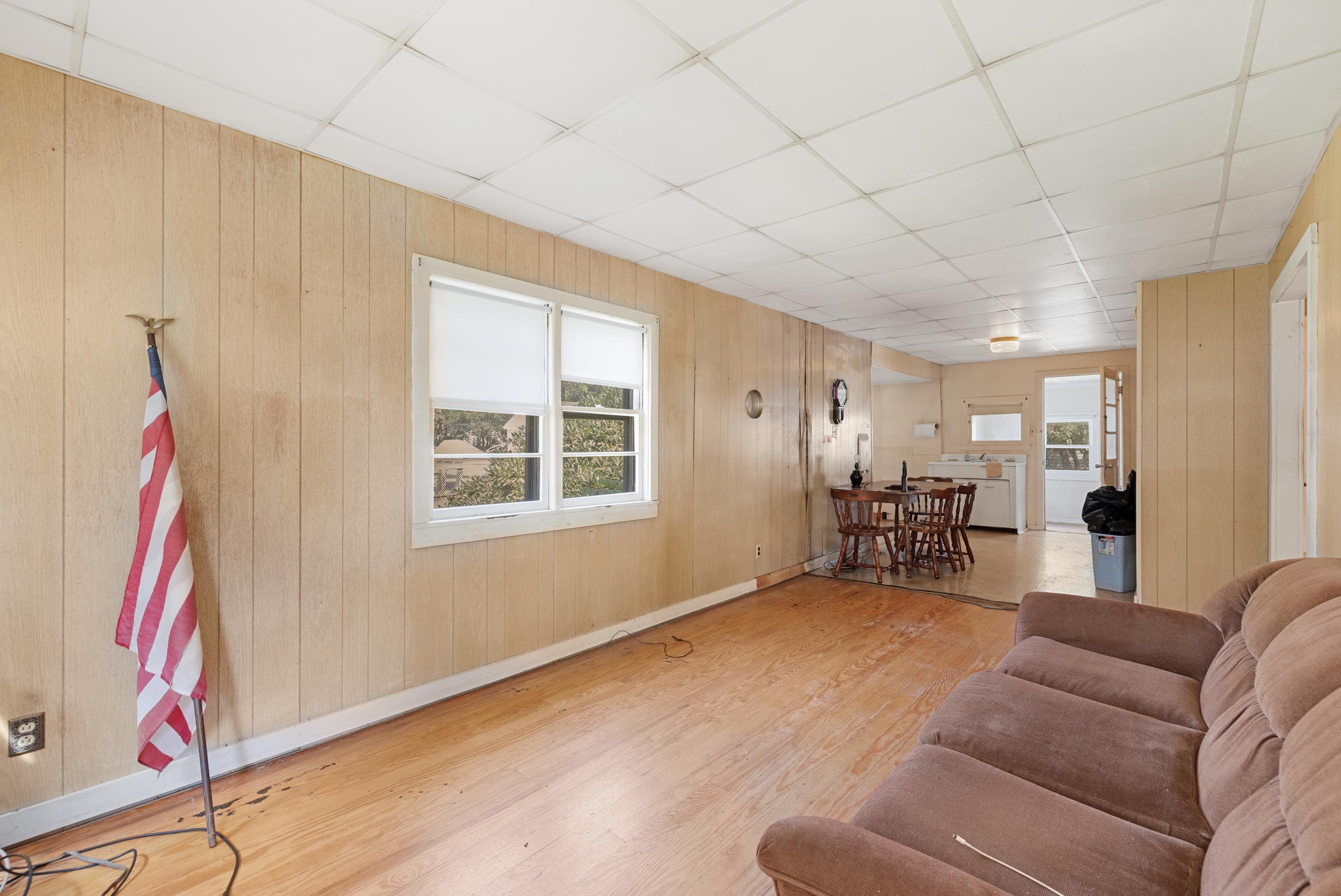 116 Lehigh Avenue
