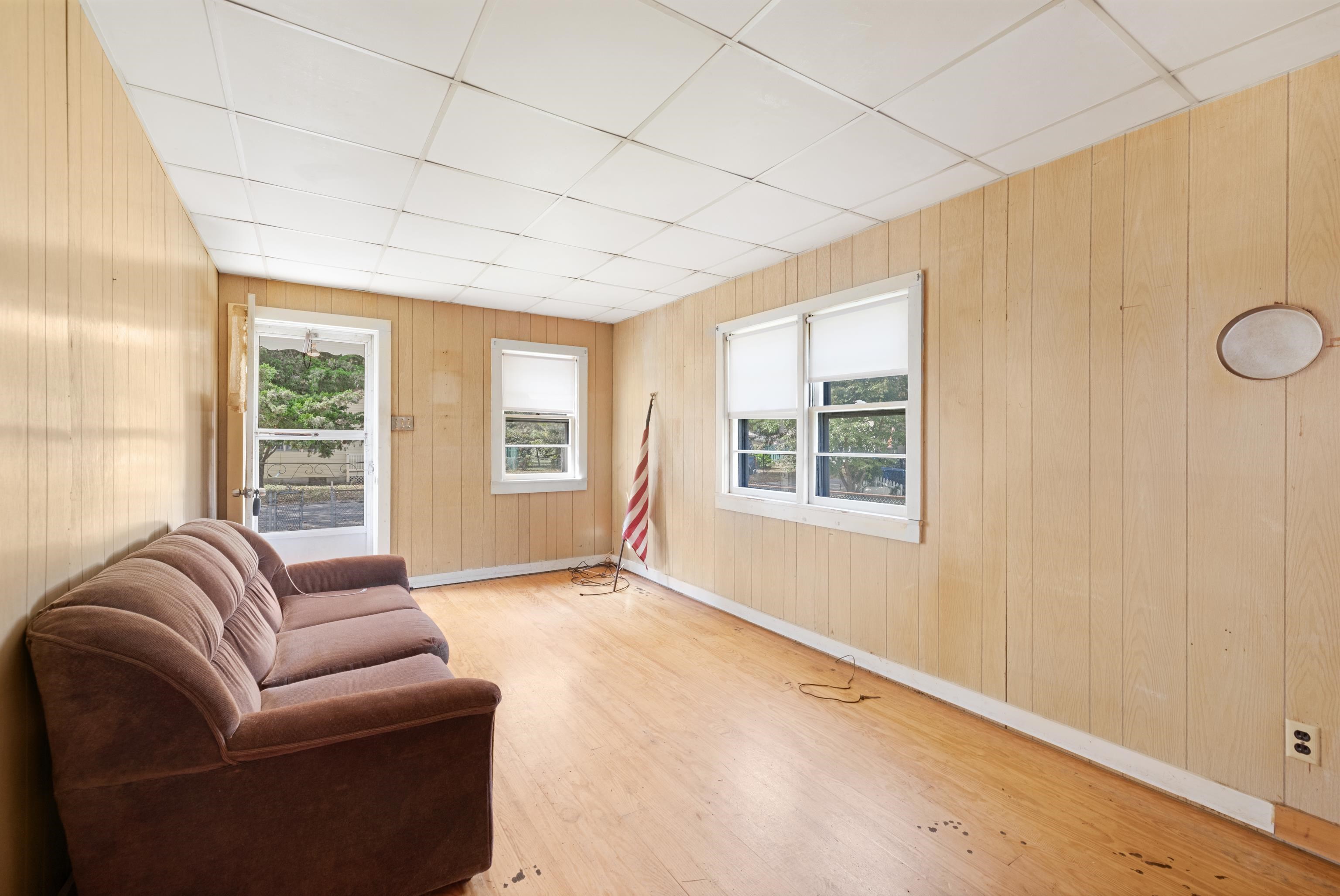 116 Lehigh Avenue