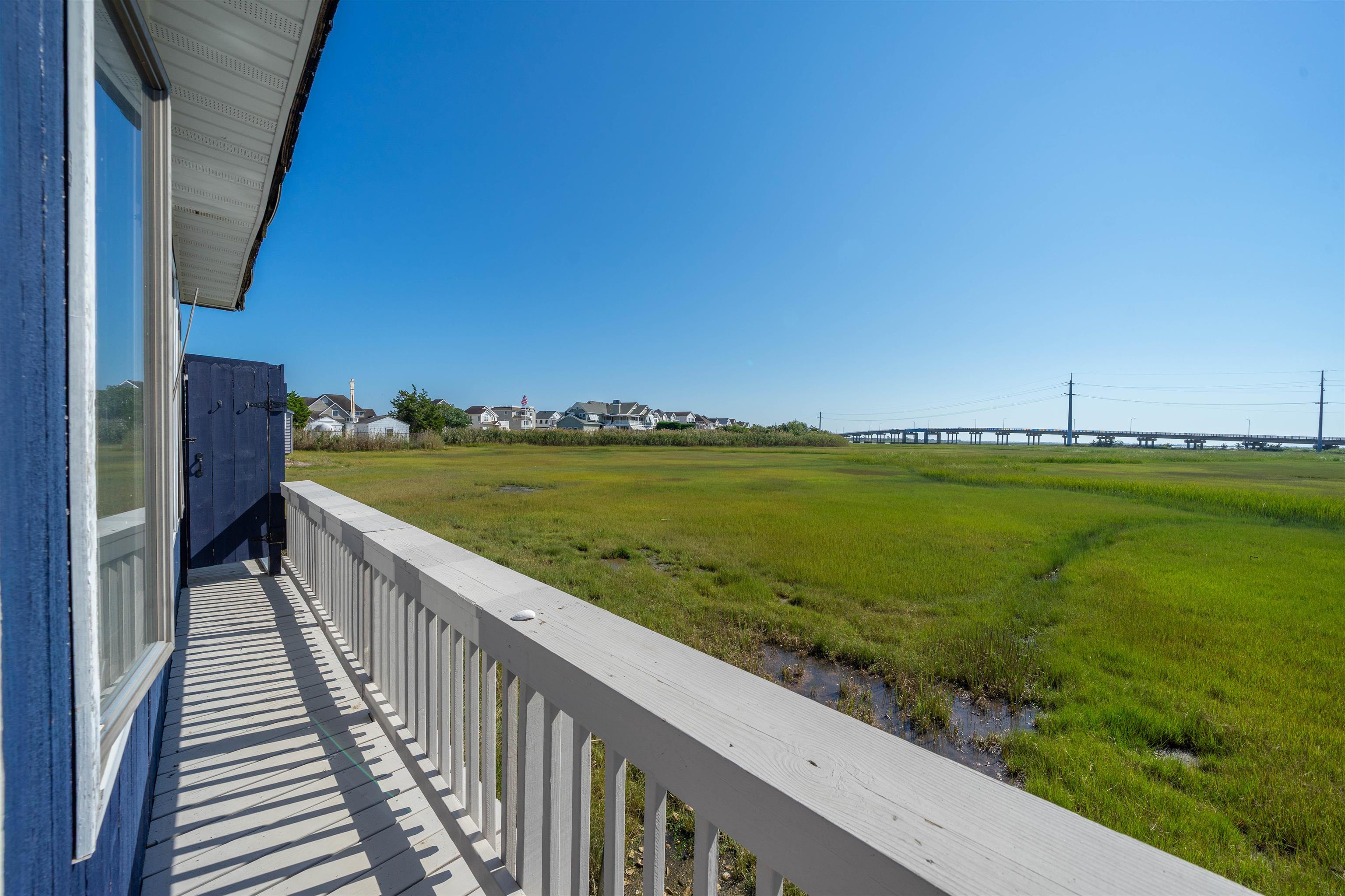 571 Avalon Boulevard