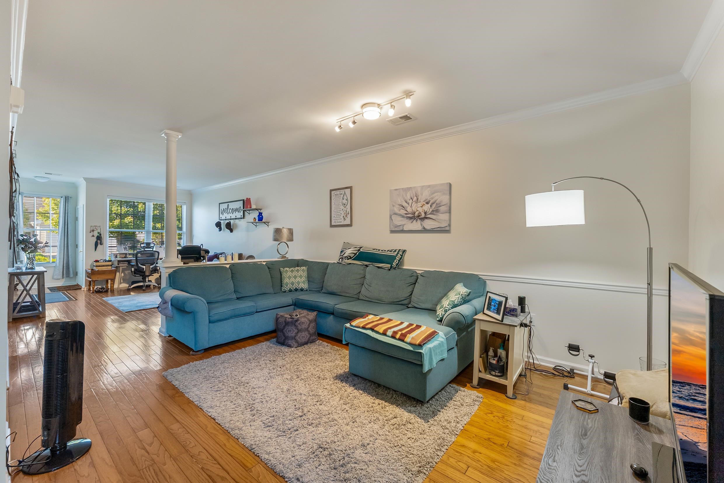 506 W Hampton Court