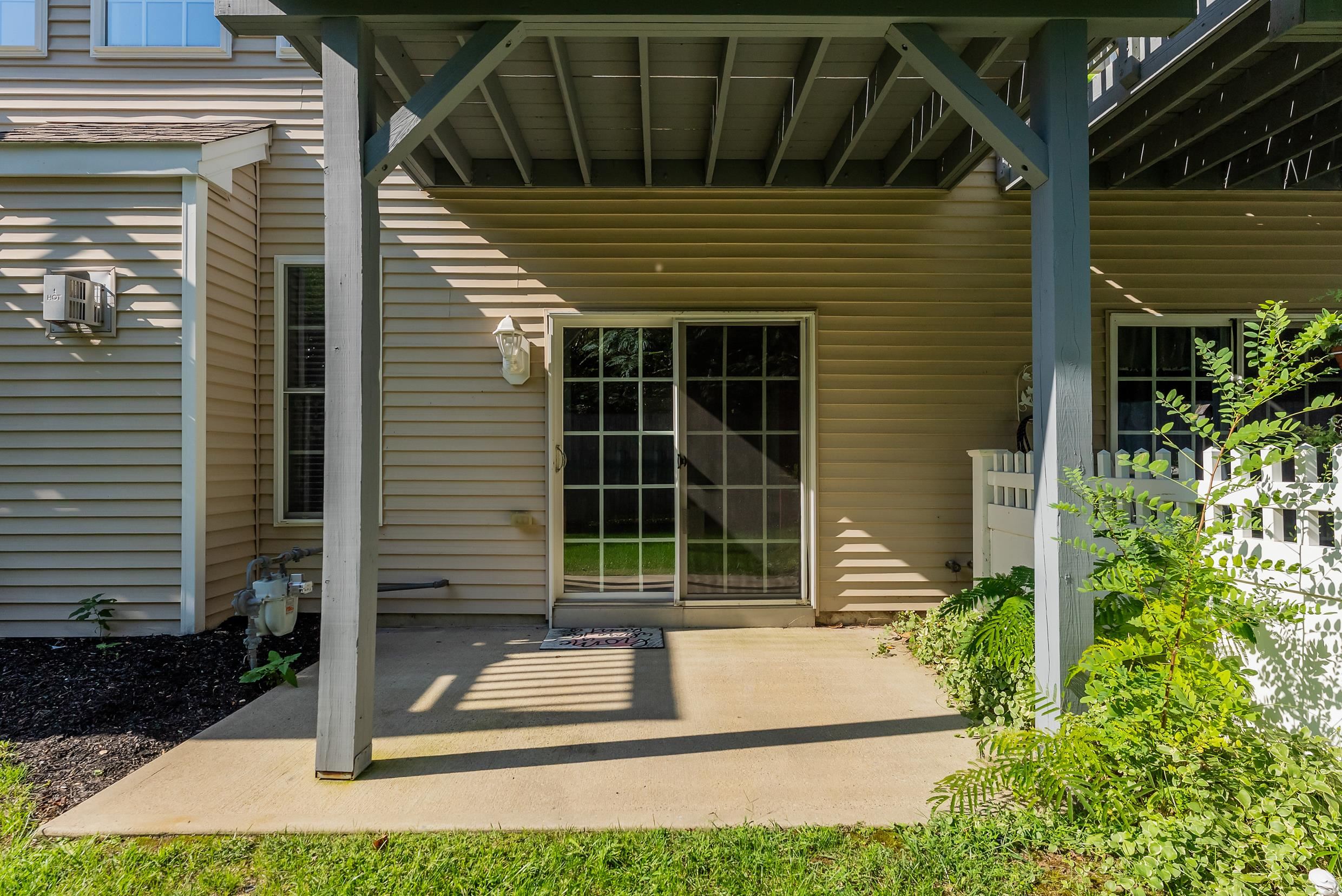 506 W Hampton Court