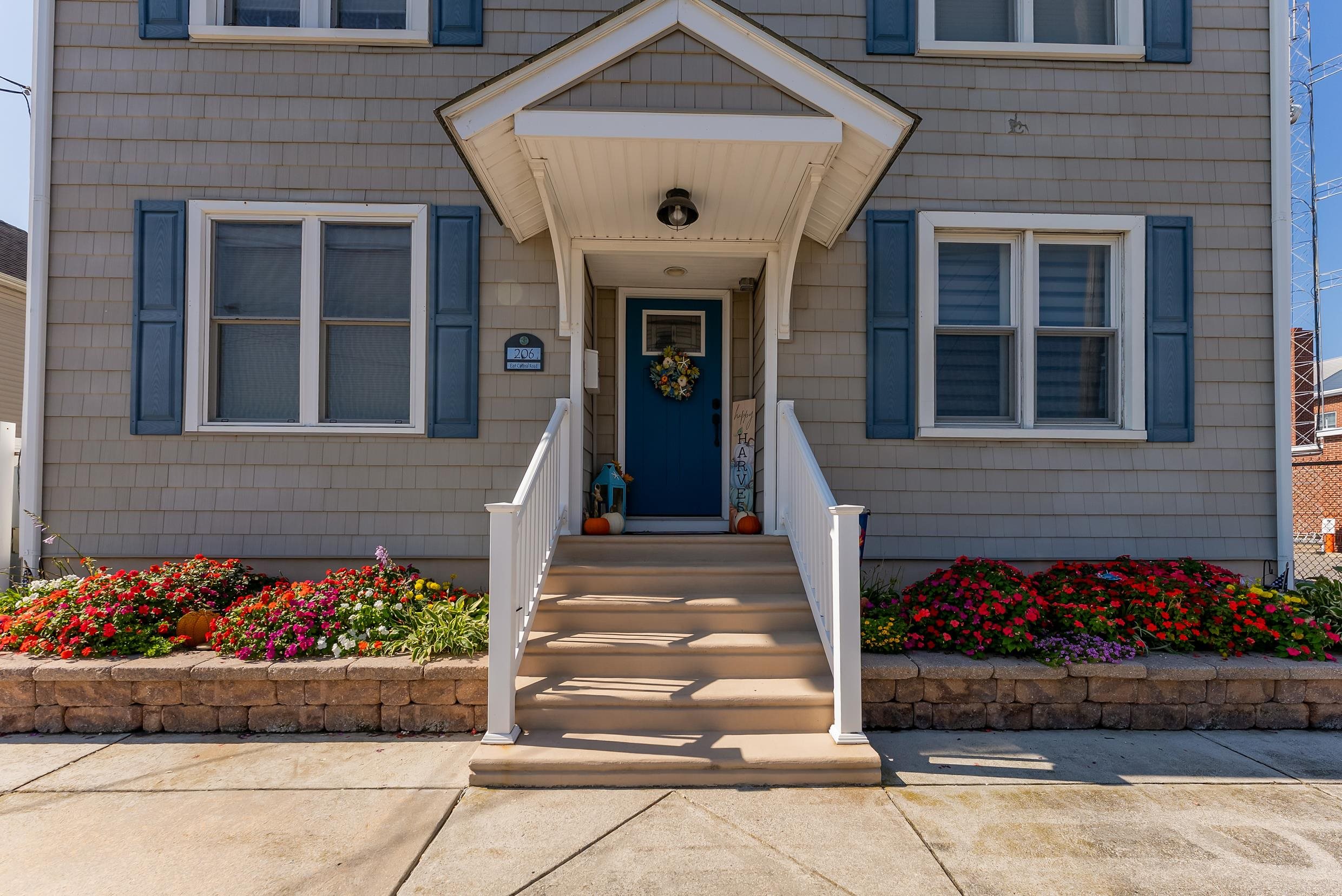 206 E Cardinal Road