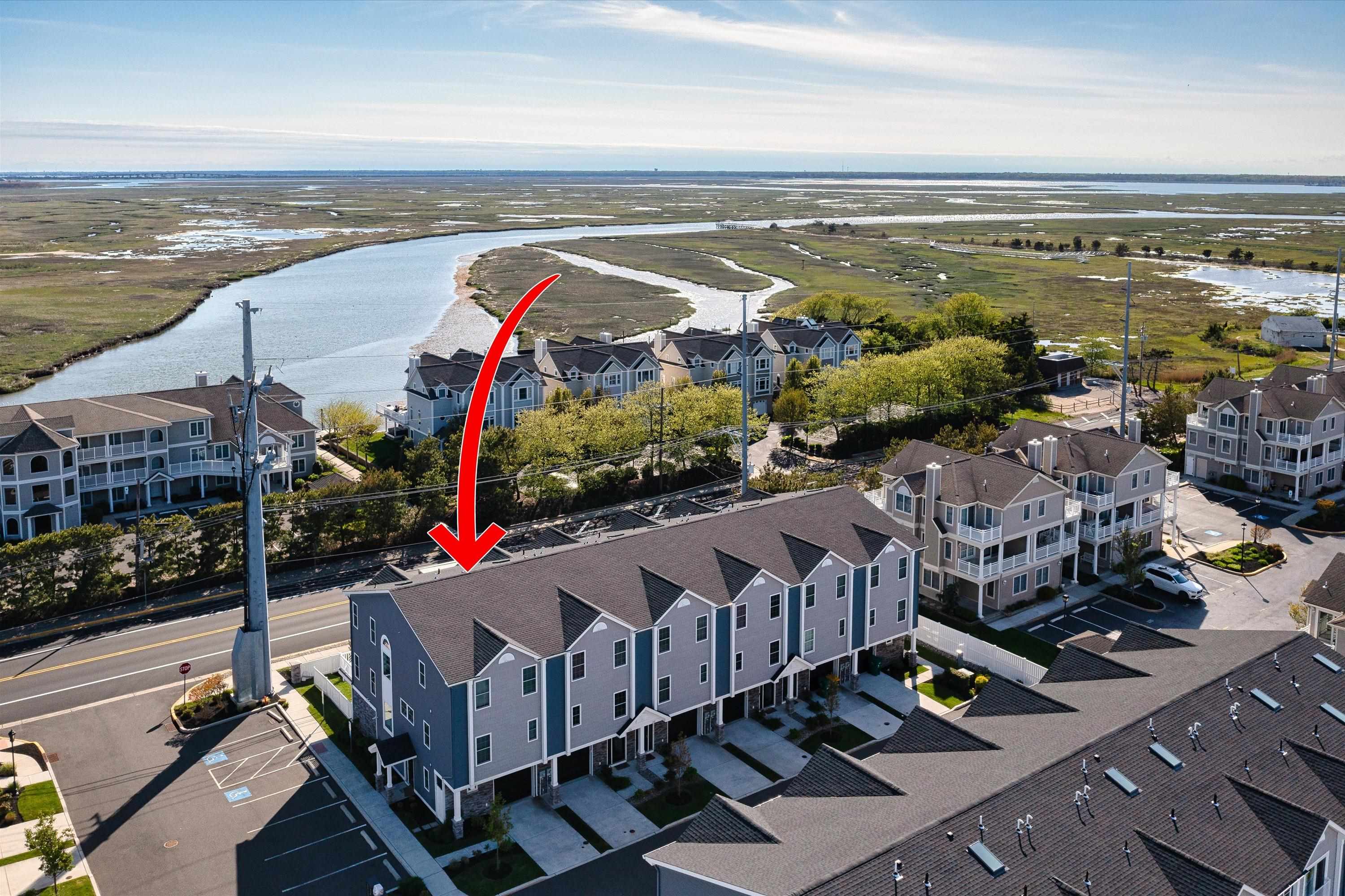  1116 Stone Harbor Blvd - Stone Harbor Manor