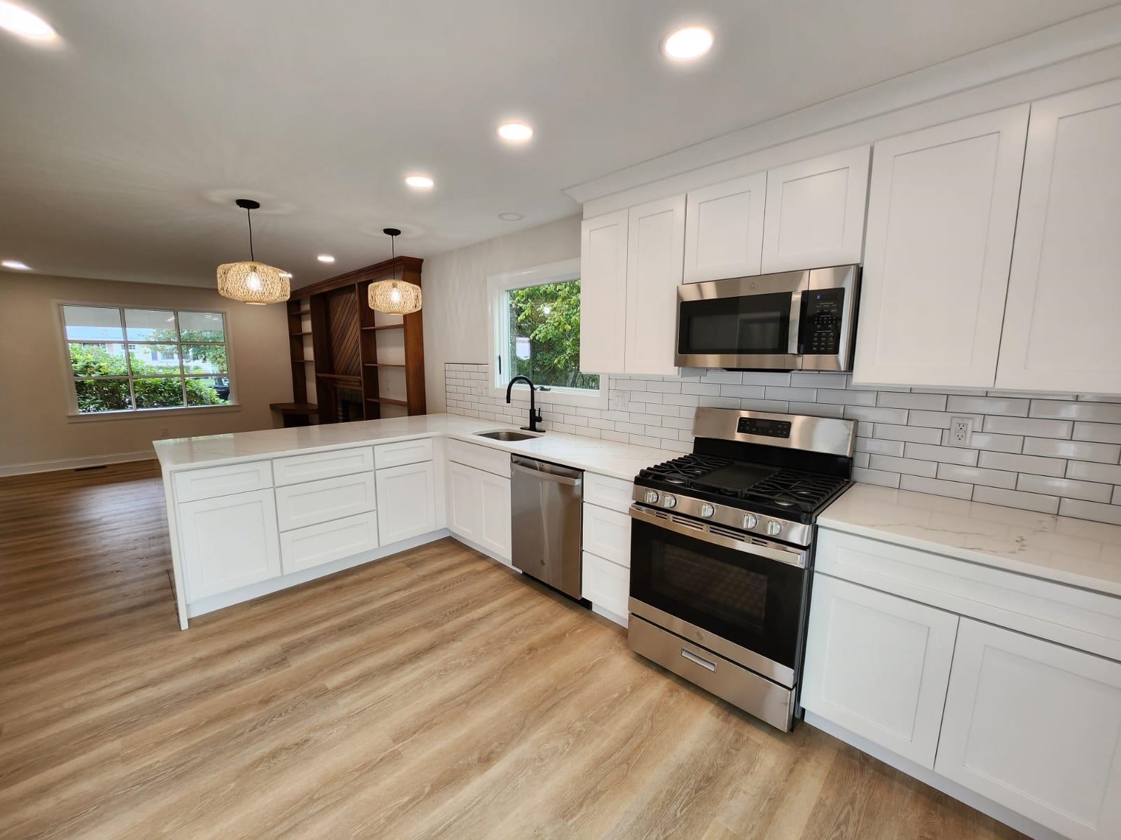4 W Katherine Avenue