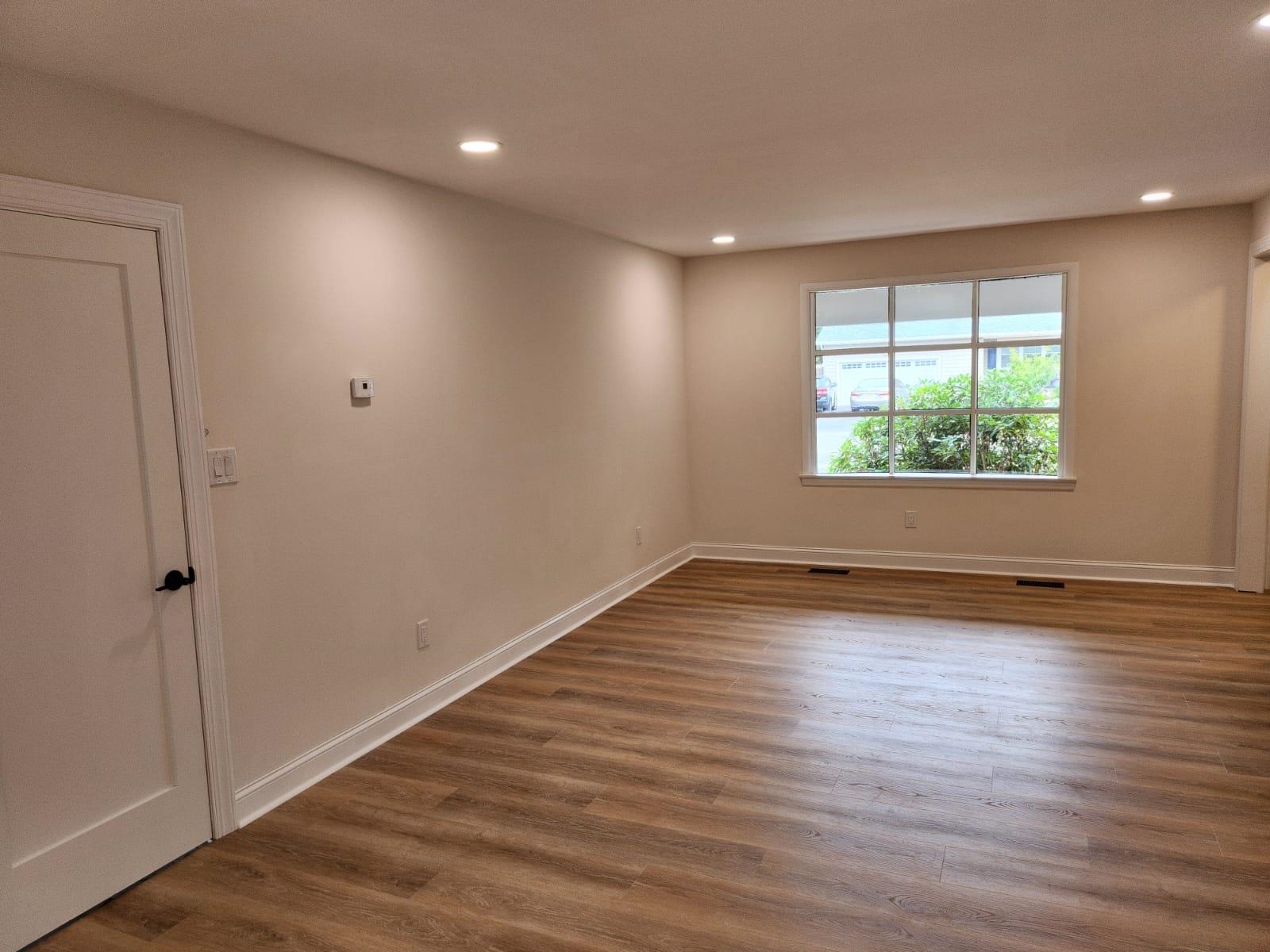 4 W Katherine Avenue
