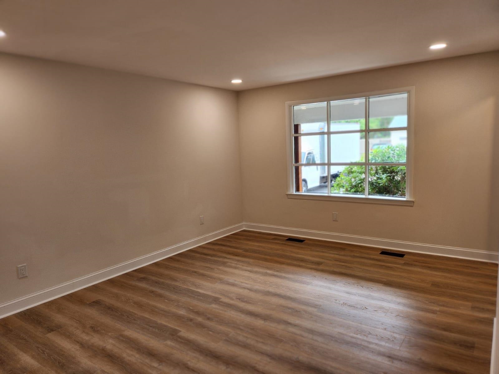 4 W Katherine Avenue