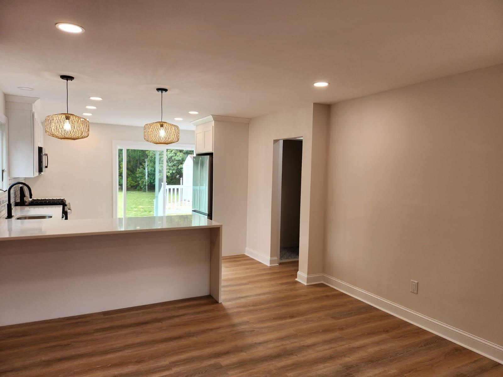 4 W Katherine Avenue