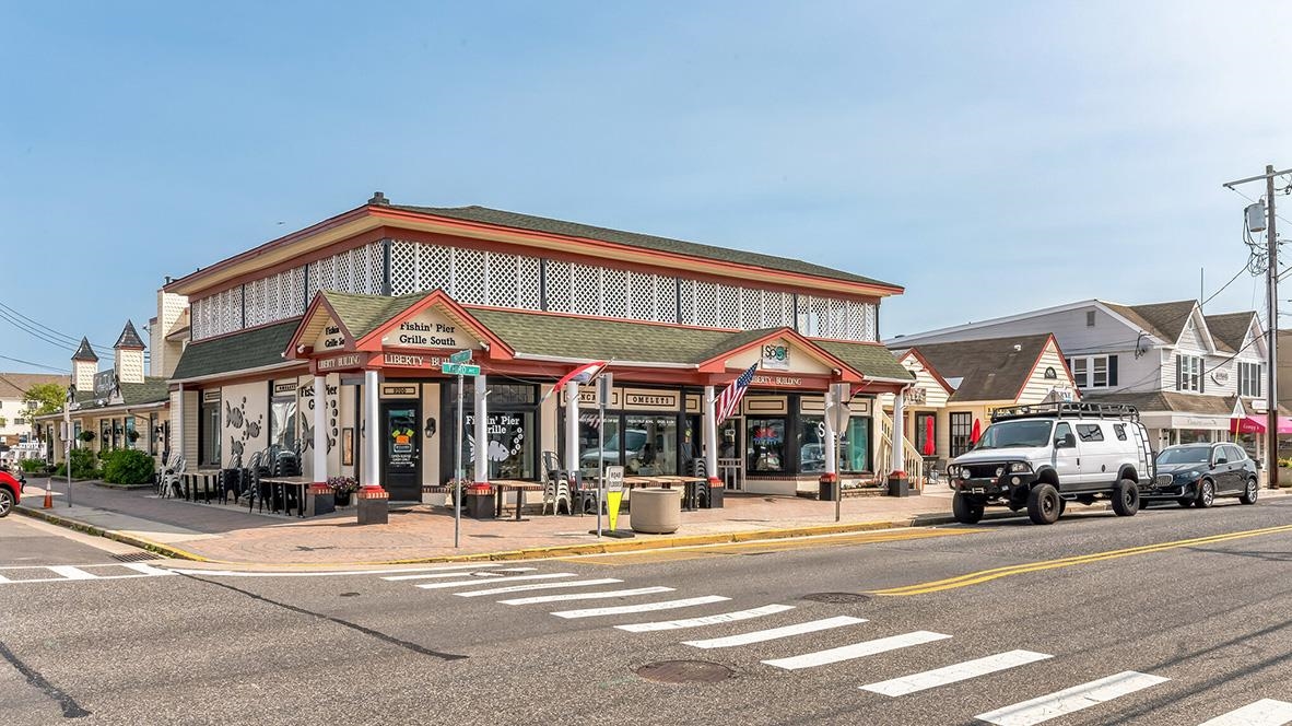 12 Scotty Boulevard