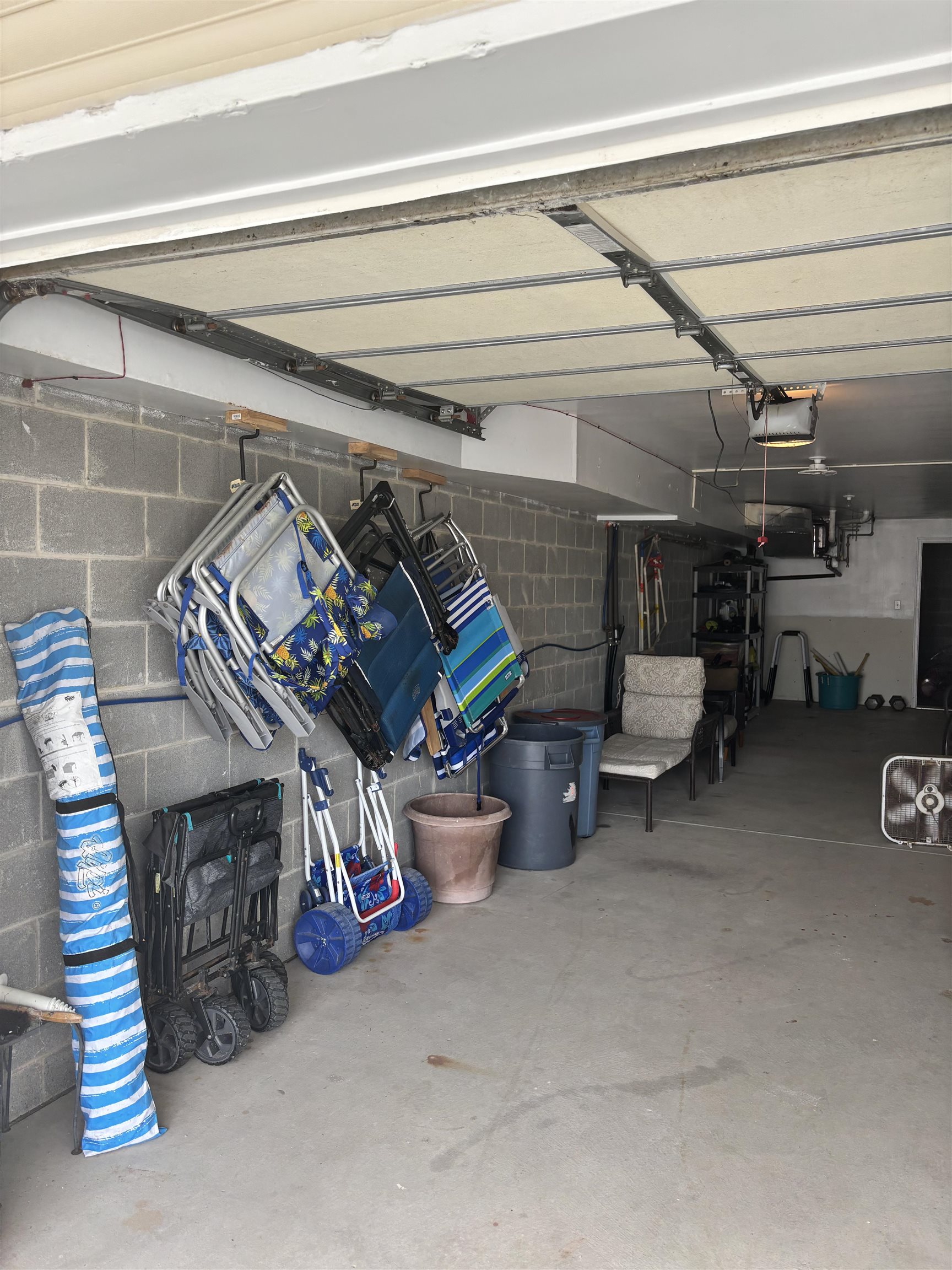 404 W Burk Avenue