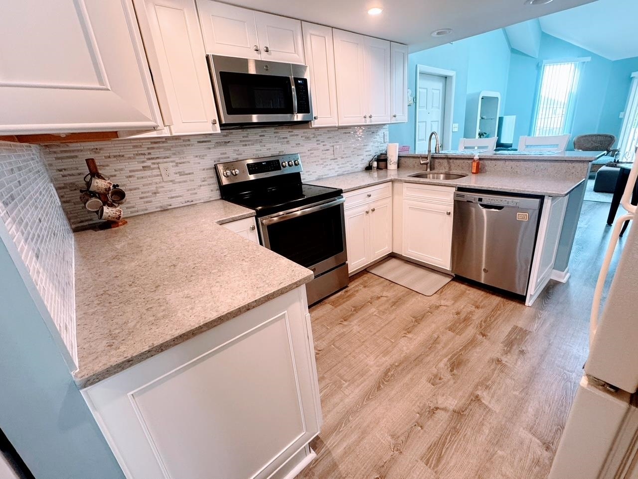 101 E Primrose Road