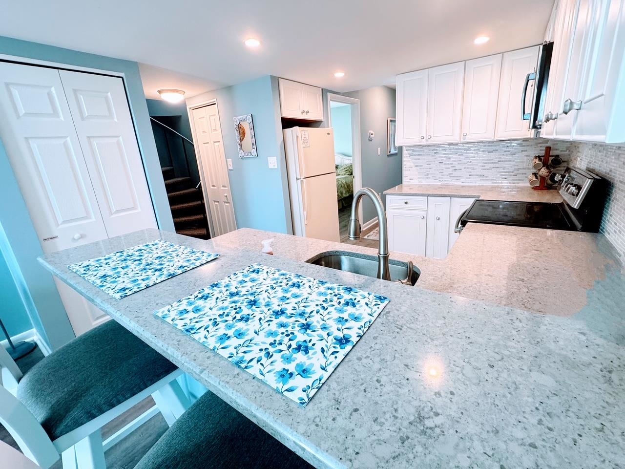 101 E Primrose Road