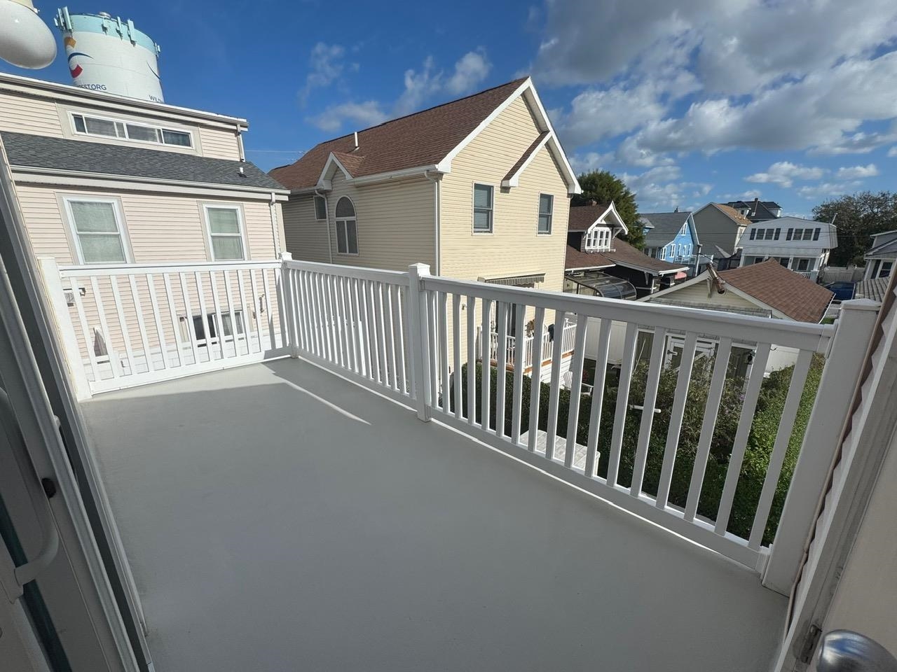 101 E Primrose Road